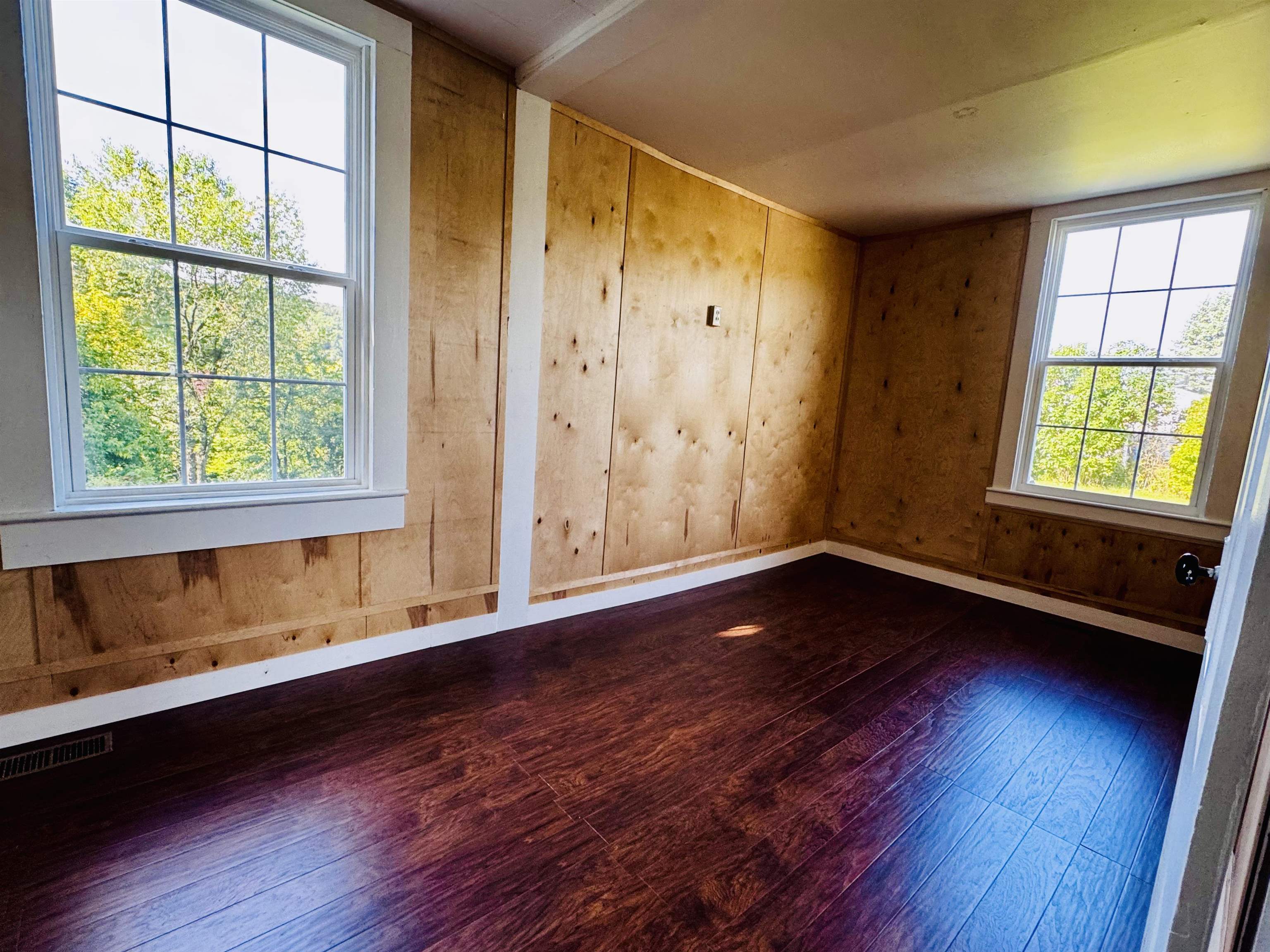 1402 Montgomery Road Property Photo 15