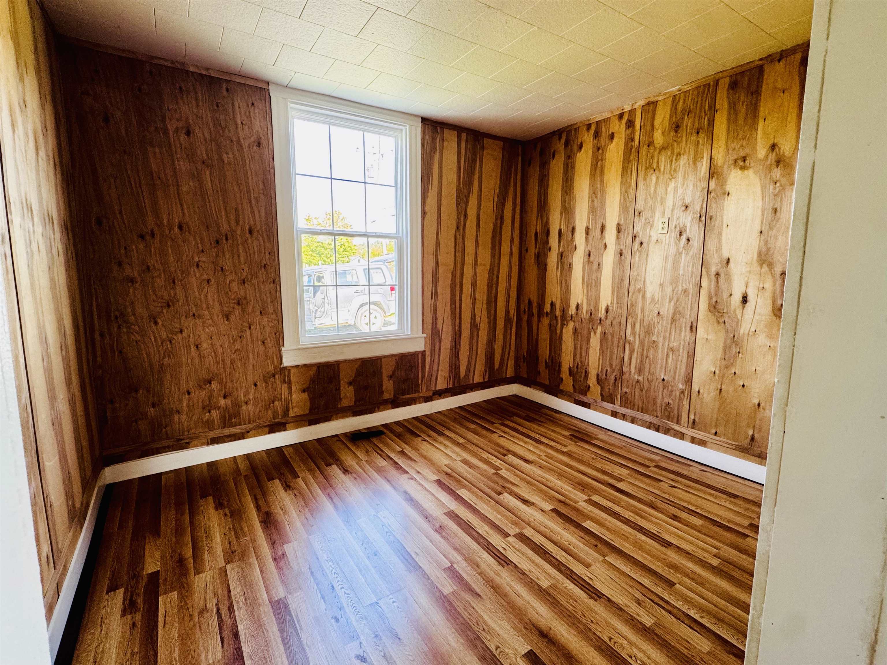 1402 Montgomery Road Property Photo 17