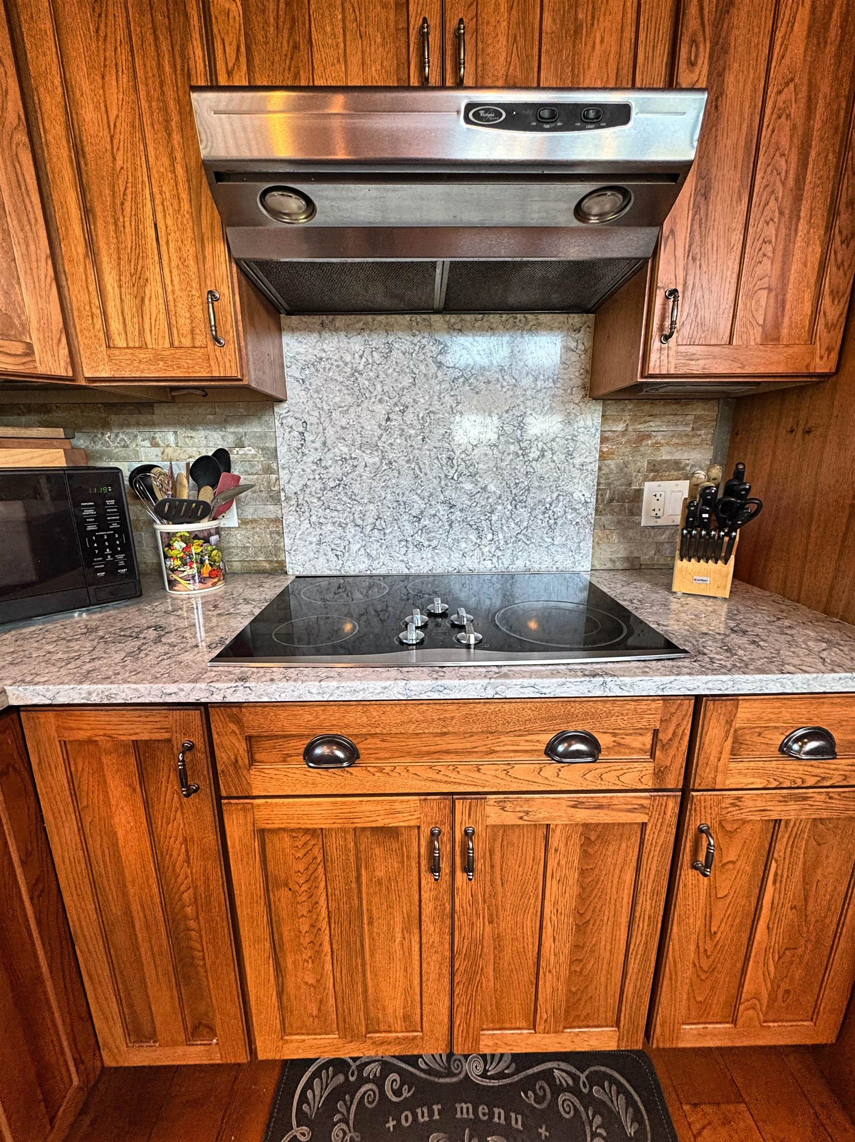 607 Charlestown Road Property Photo 10