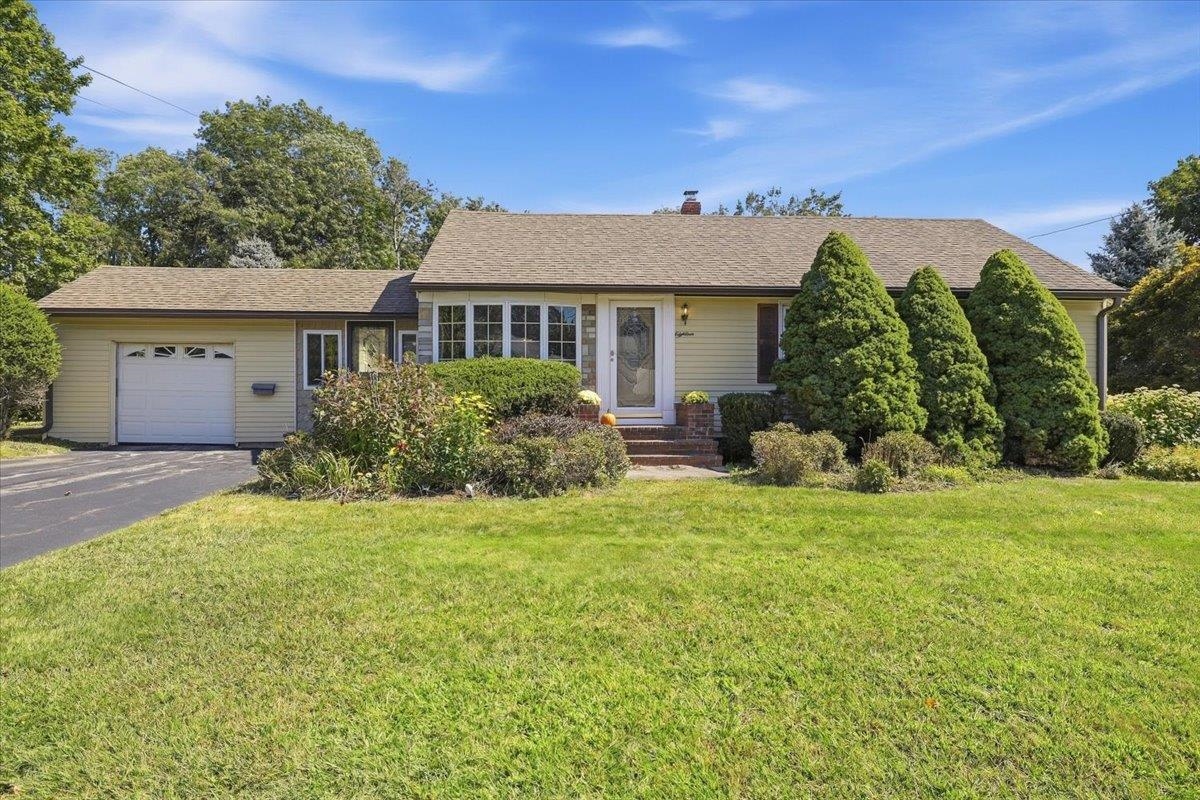 18 Crescent Avenue Property Photo 1