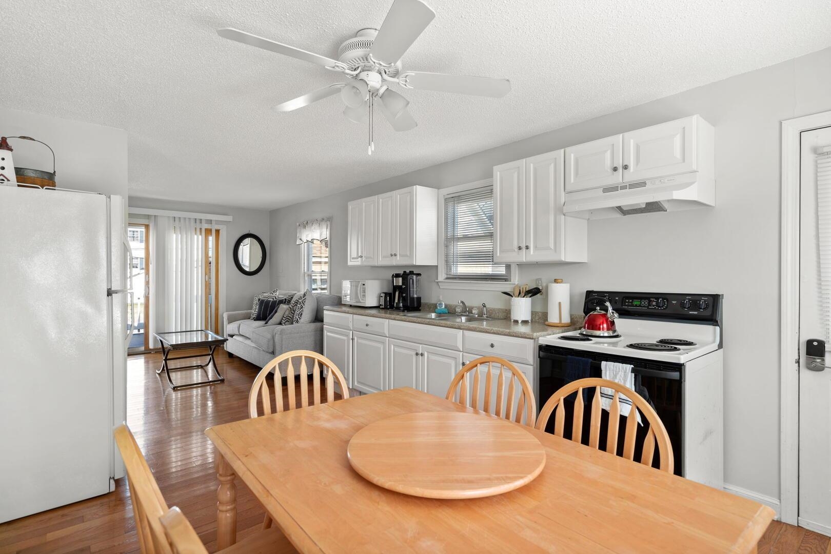 8 Commonwealth Avenue Property Photo 5