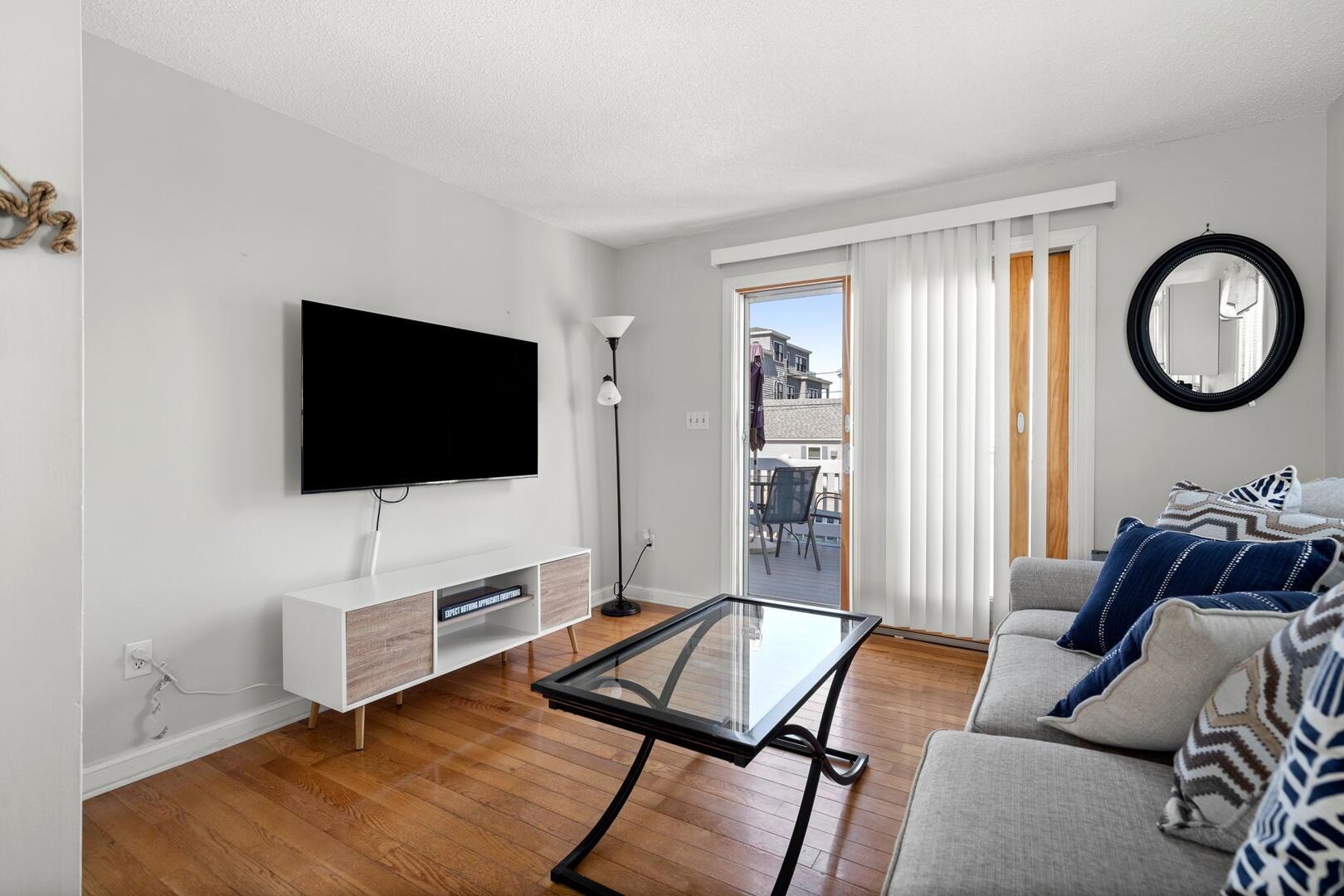 8 Commonwealth Avenue Property Photo 9