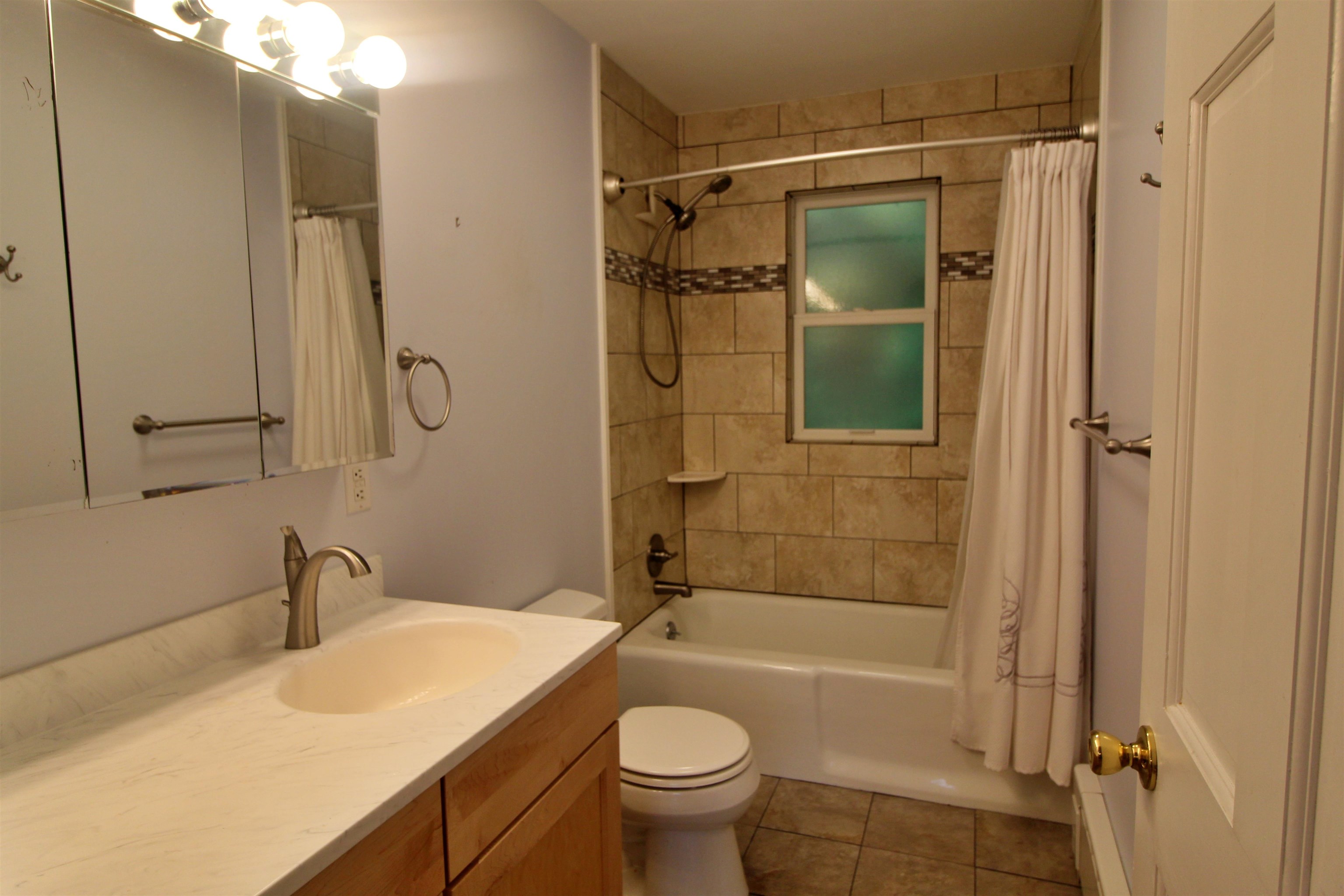703 Dorset Street Property Photo 12