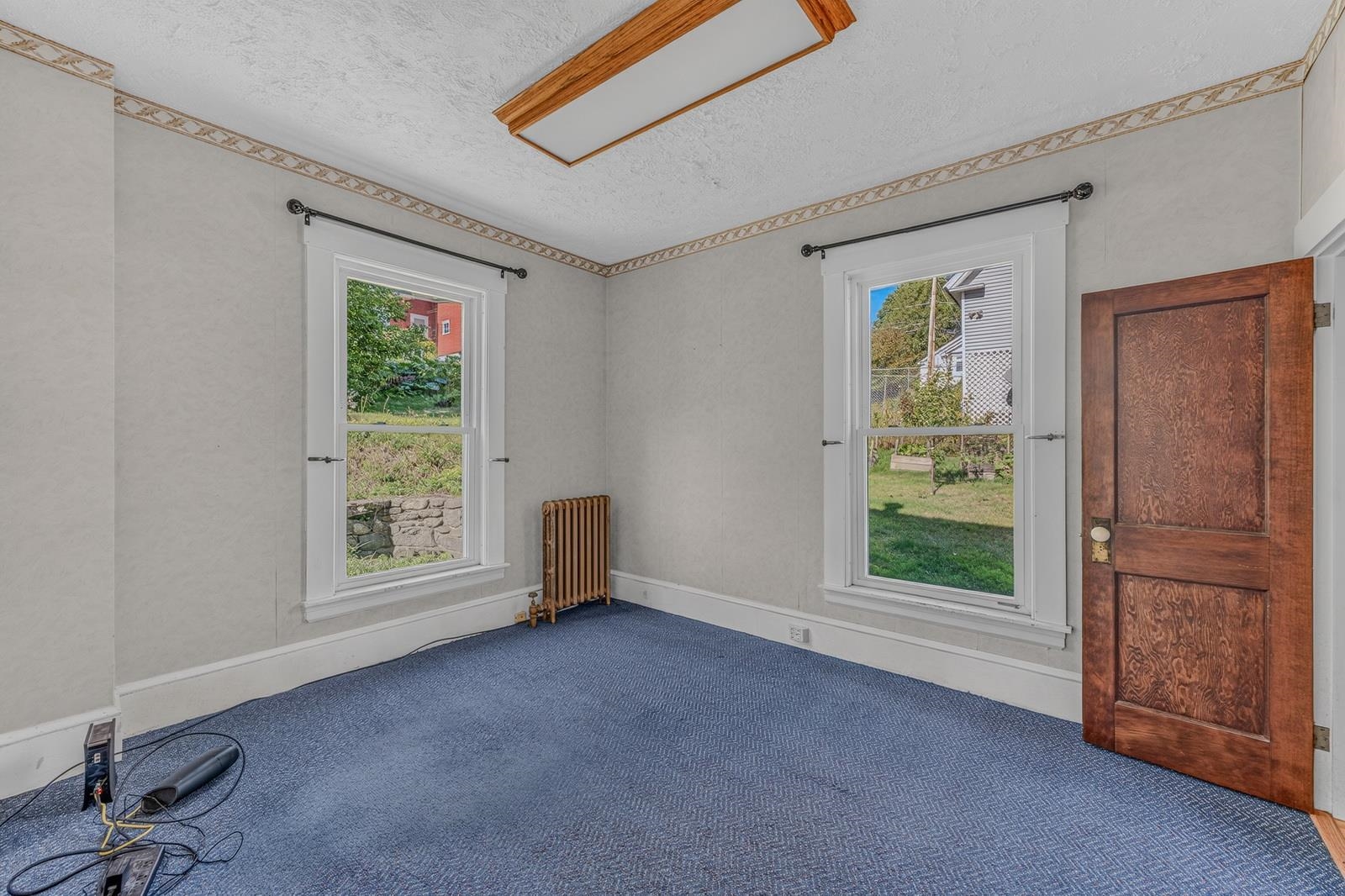 105 Pleasant Street Property Photo 17