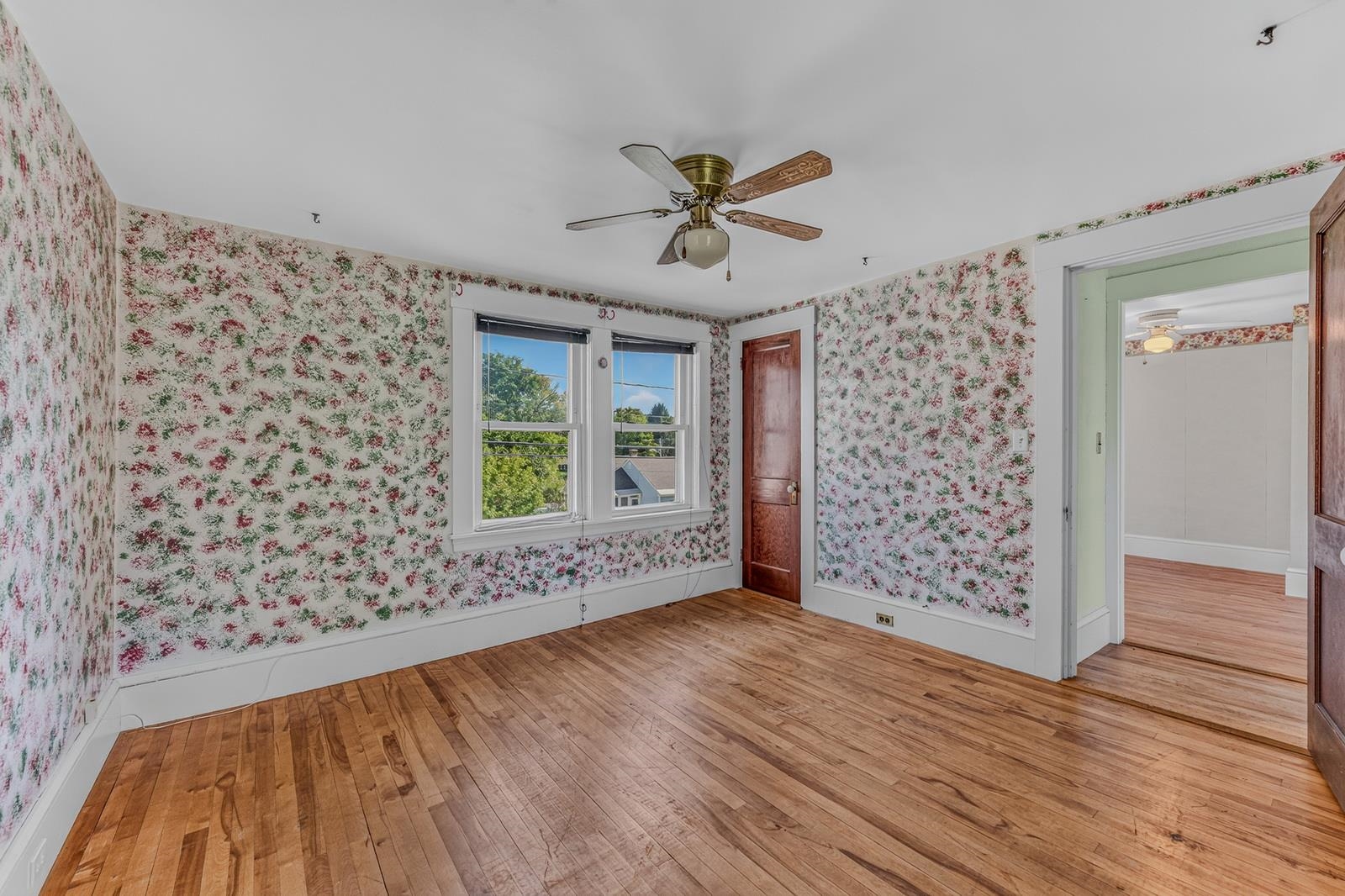 105 Pleasant Street Property Photo 32