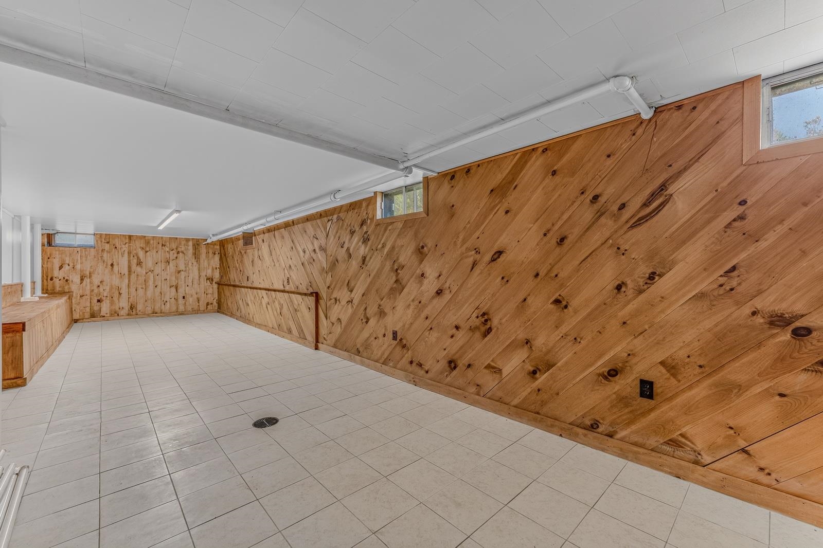105 Pleasant Street Property Photo 38