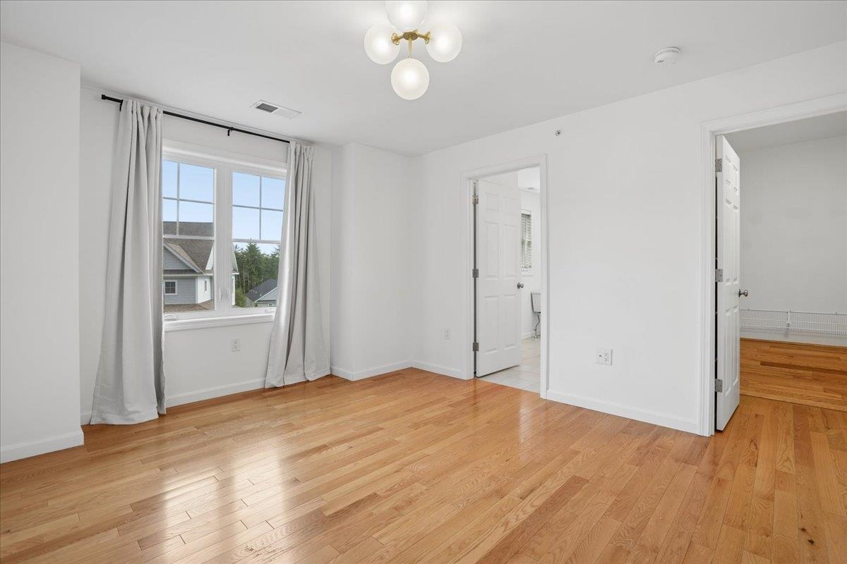163 Woodview Way Property Photo 15