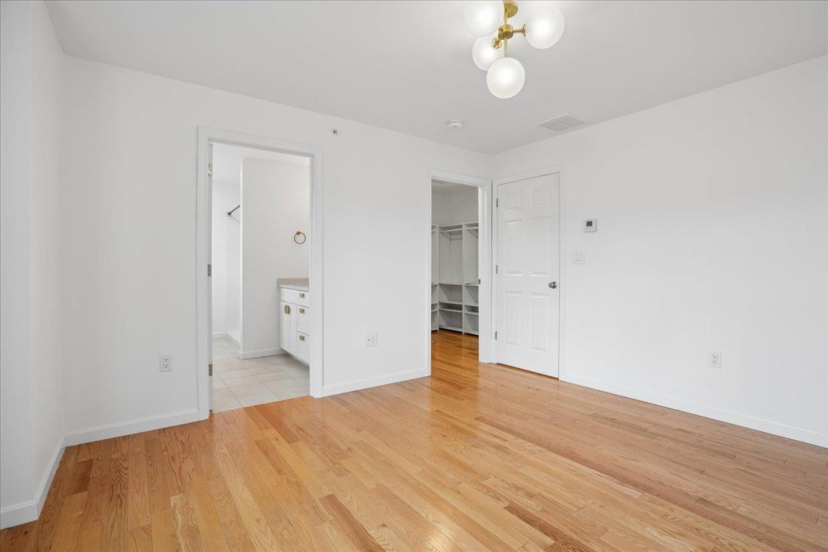 163 Woodview Way Property Photo 16
