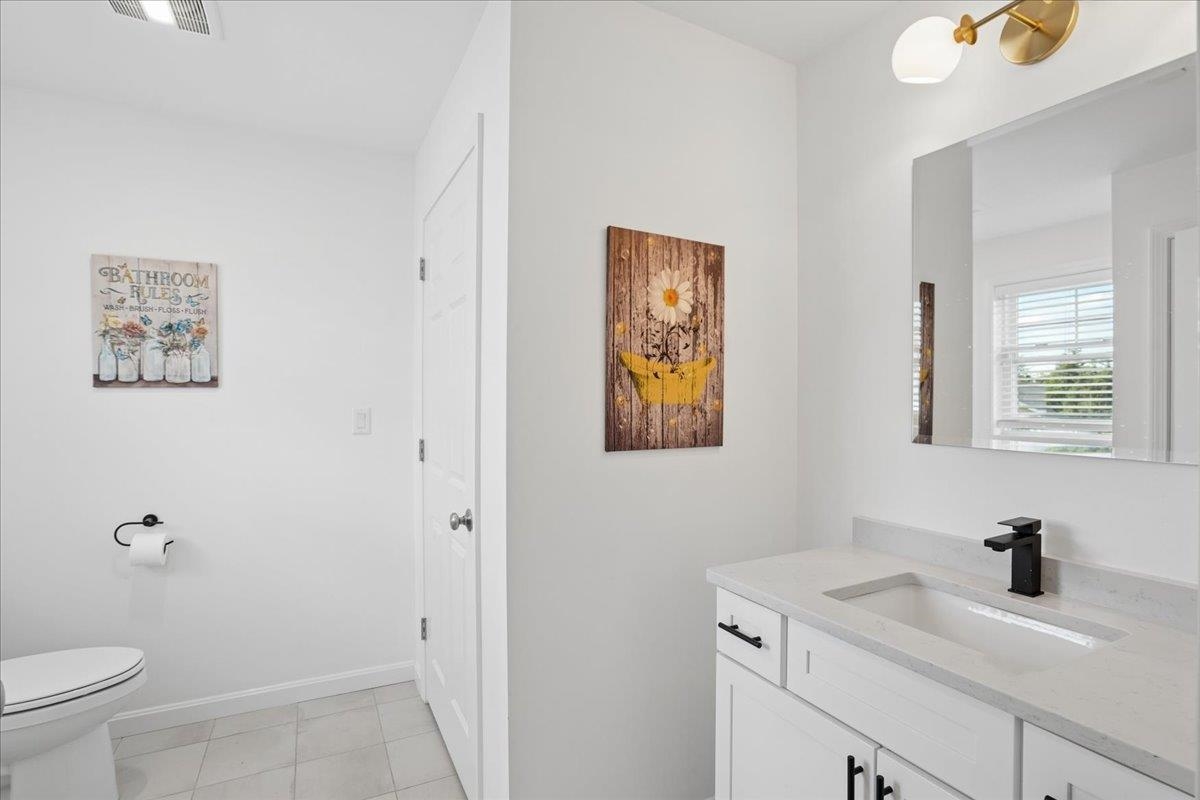 163 Woodview Way Property Photo 32