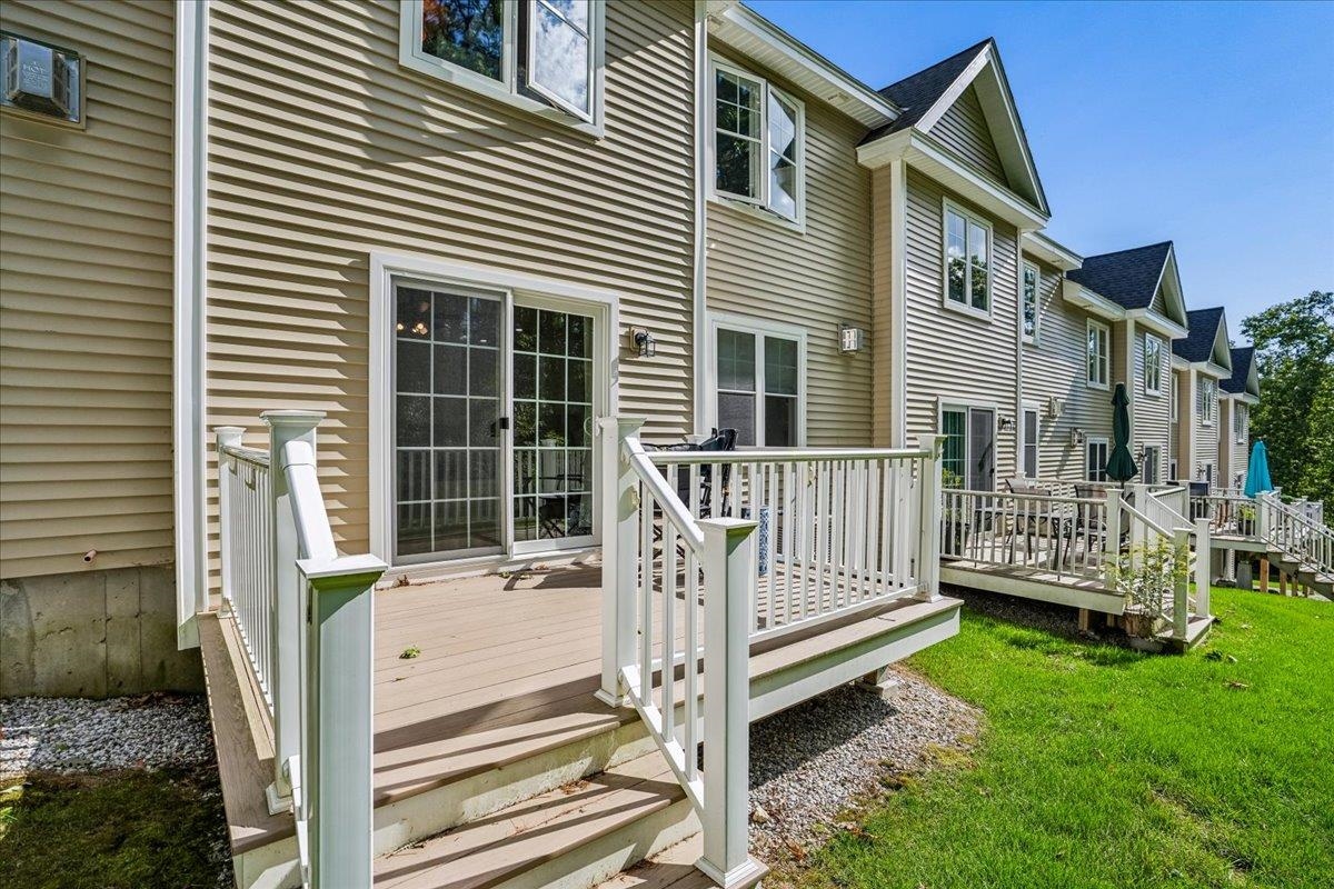 163 Woodview Way Property Photo 36