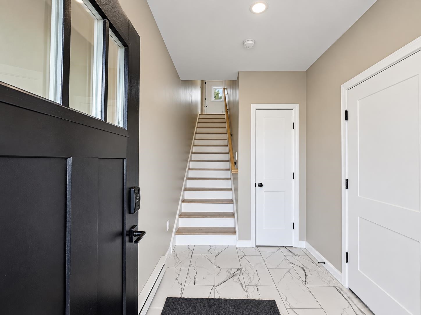12 Cobblestone Court Property Photo 2