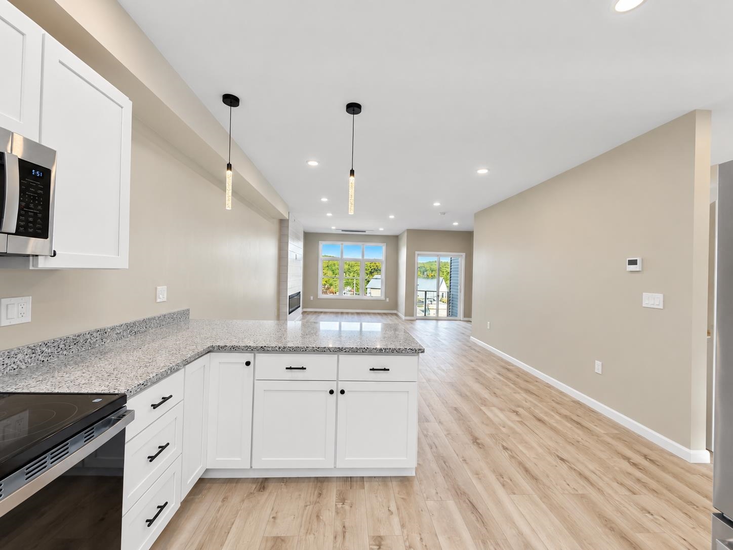12 Cobblestone Court Property Photo 5