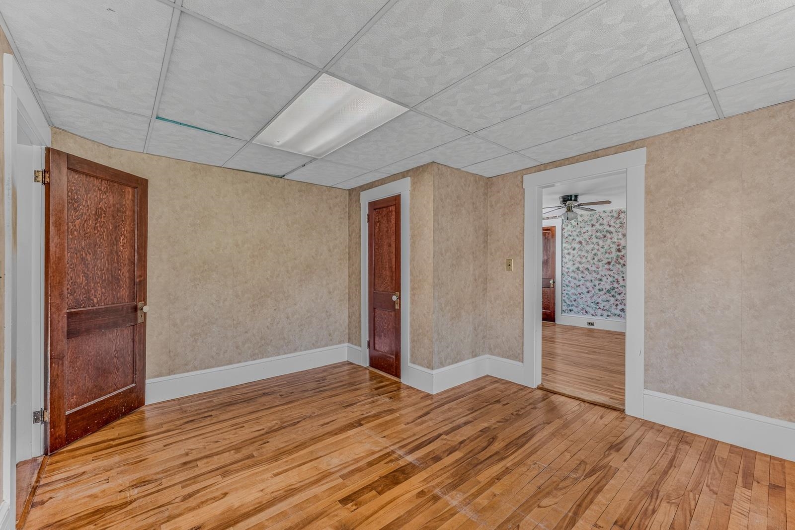 105 Pleasant Street Property Photo 31