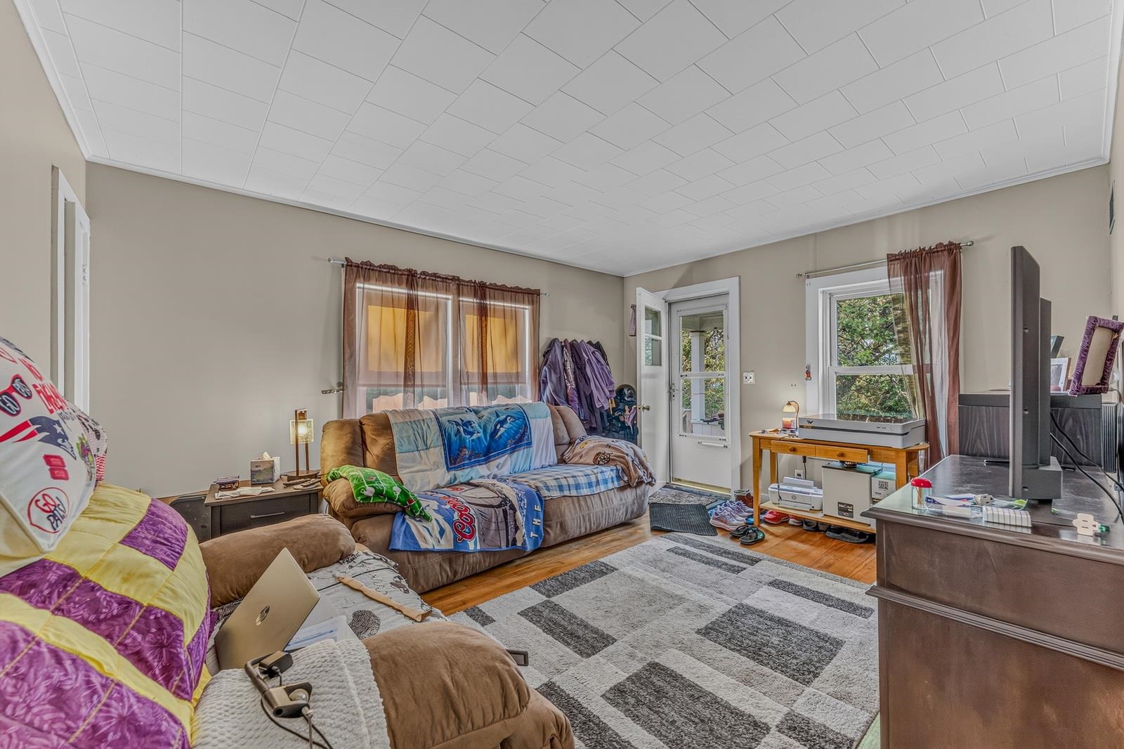 105 Pleasant Street Property Photo 43