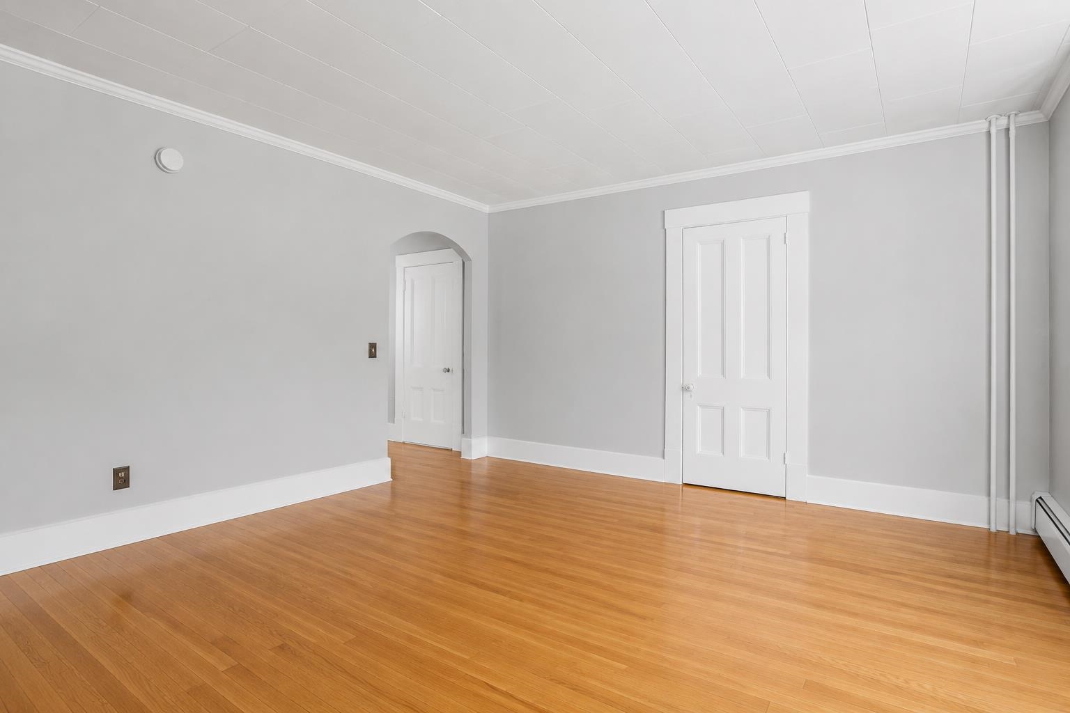 219 Washington Street Property Photo 13