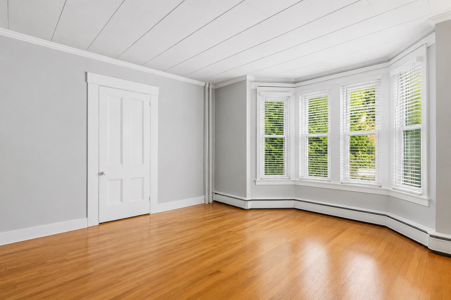 219 Washington Street Property Photo 14