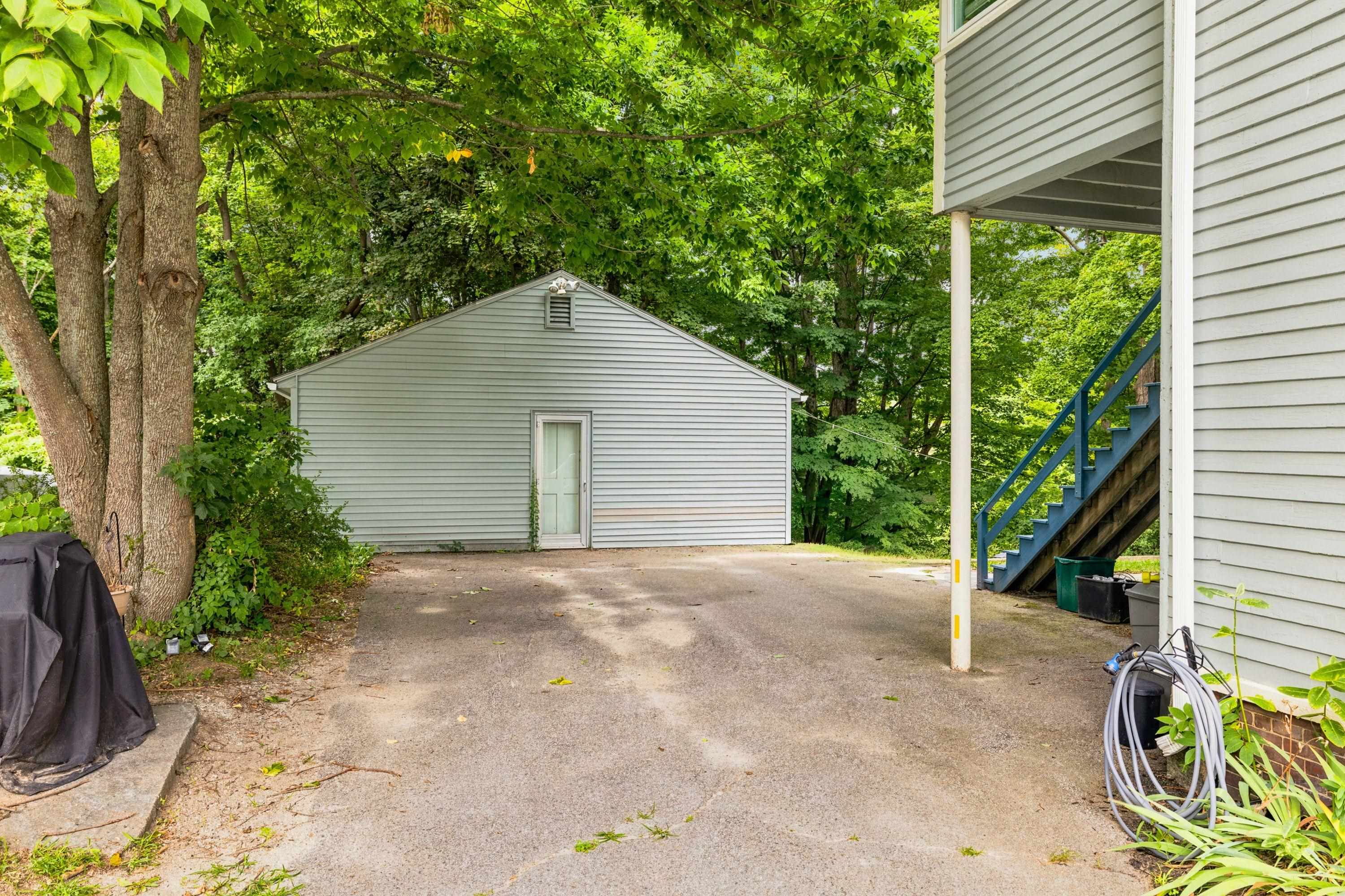 219 Washington Street Property Photo 45