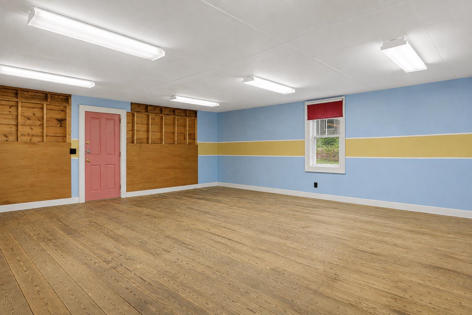 219 Washington Street Property Photo 46