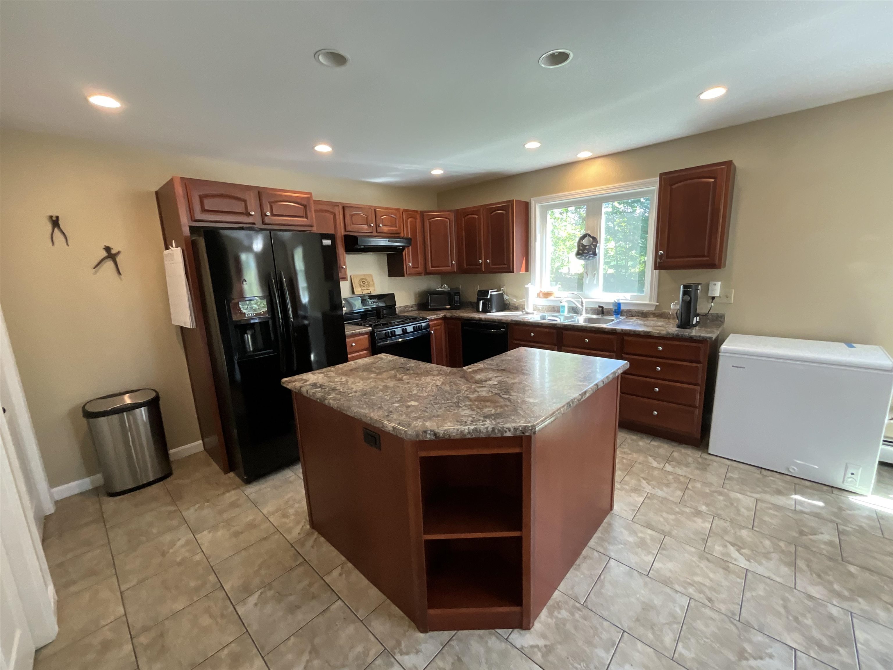 389 Witchtrot Road Property Photo 8