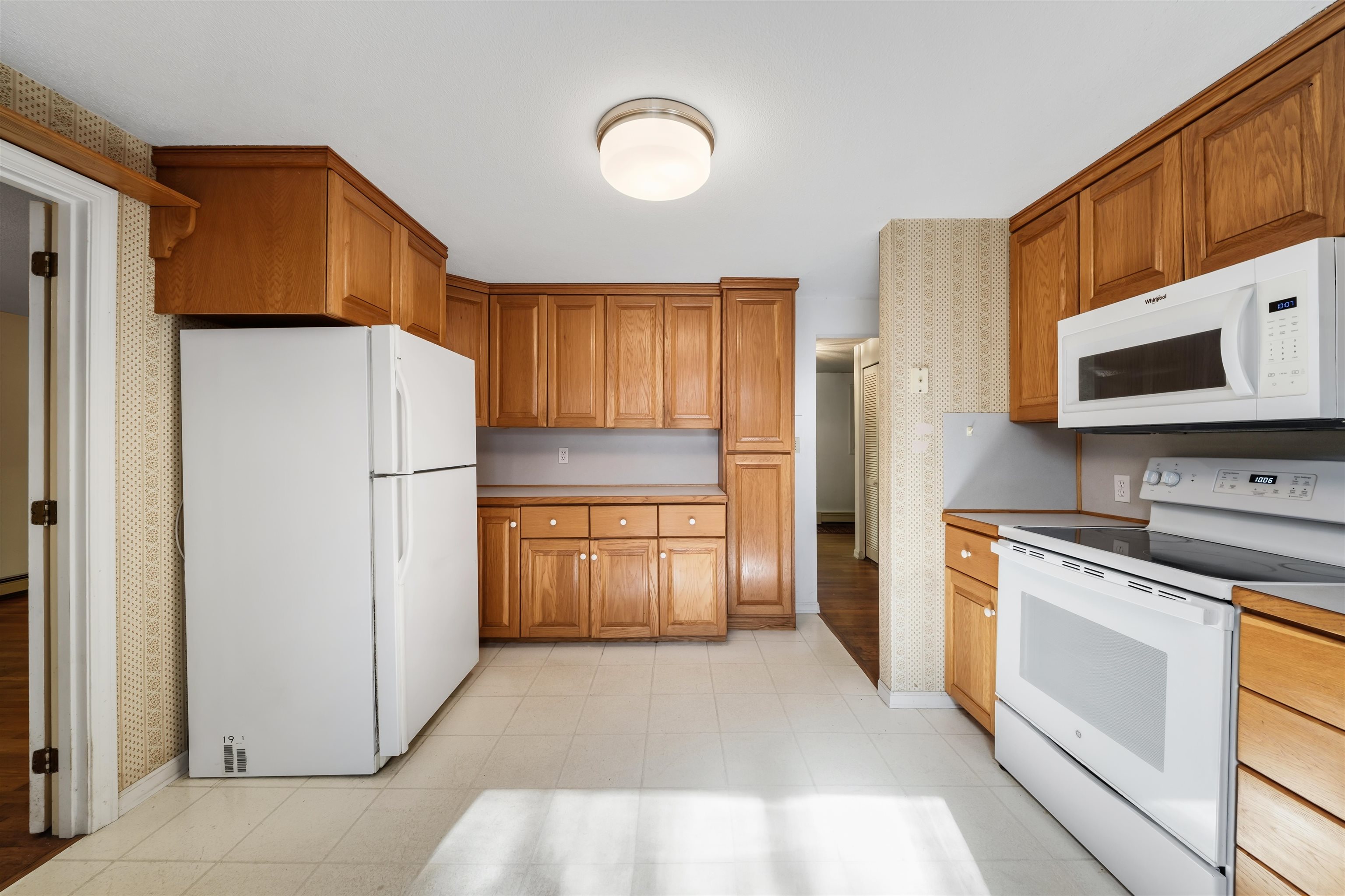 14 Denbow Road Property Photo 2