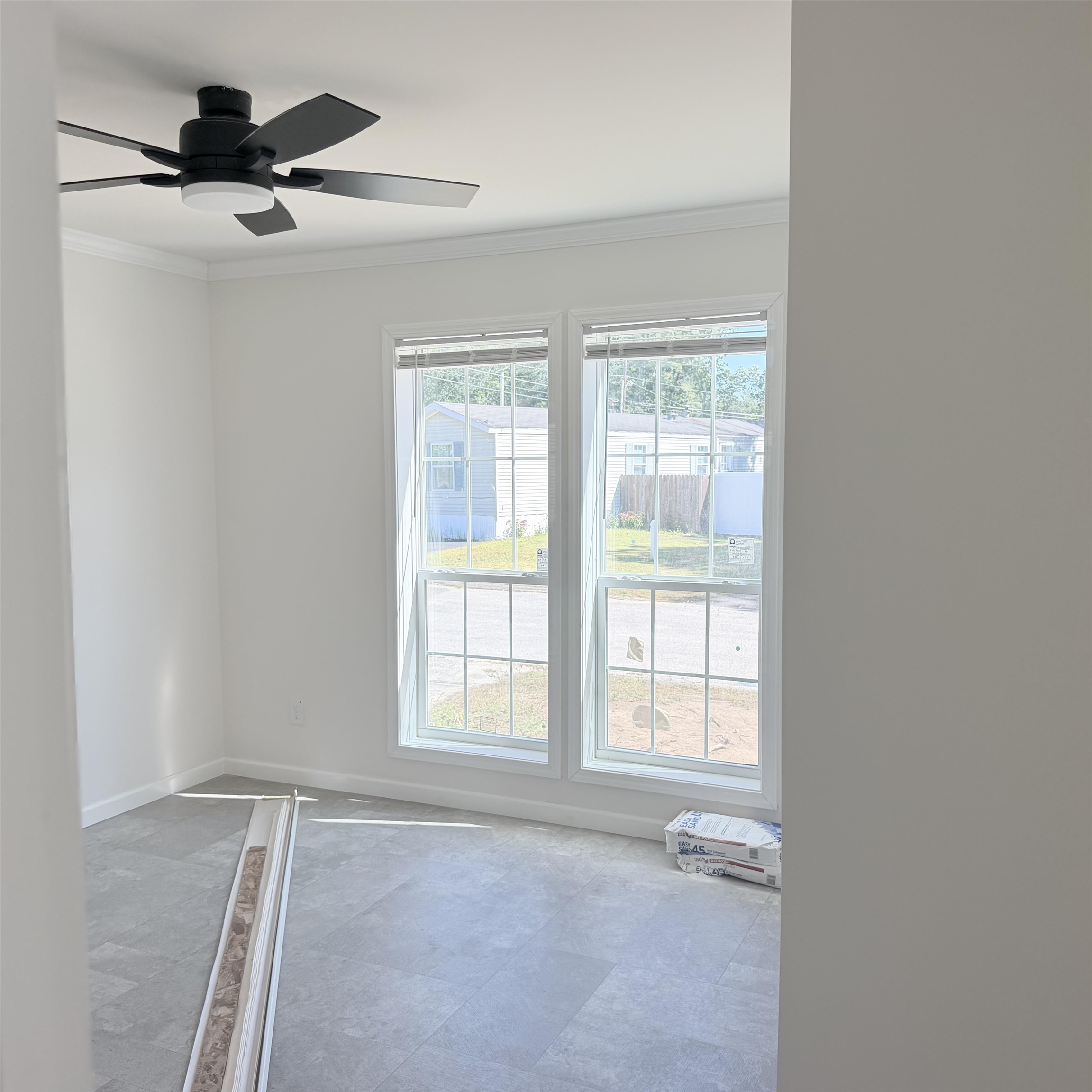 5 Downfield Lane Property Photo 10