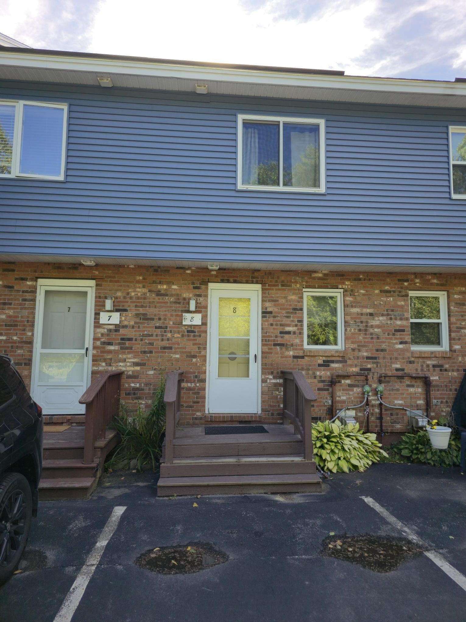 220 Mascoma Street Property Photo 1