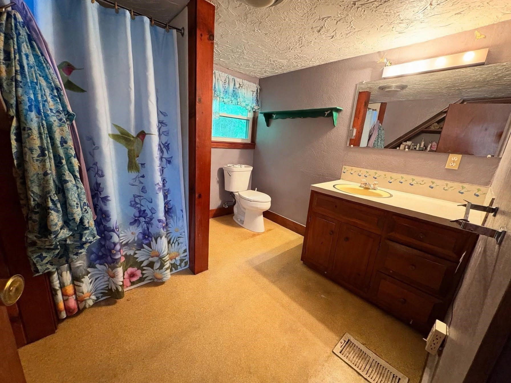 2643 Main Street Property Photo 33