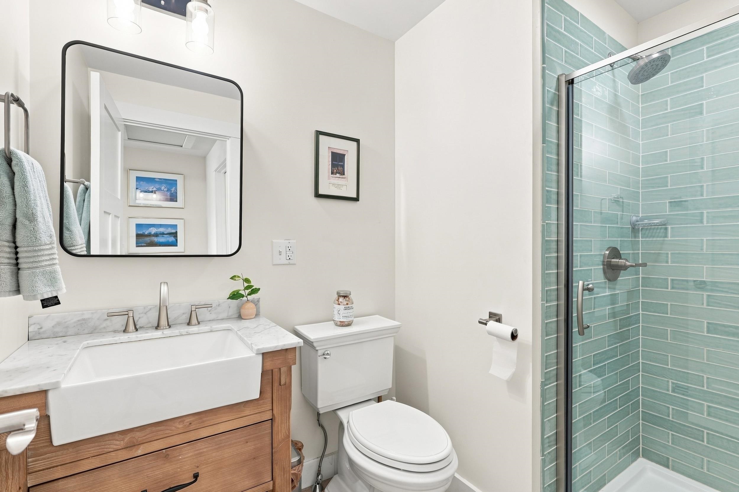 233 Northwood Road Property Photo 24