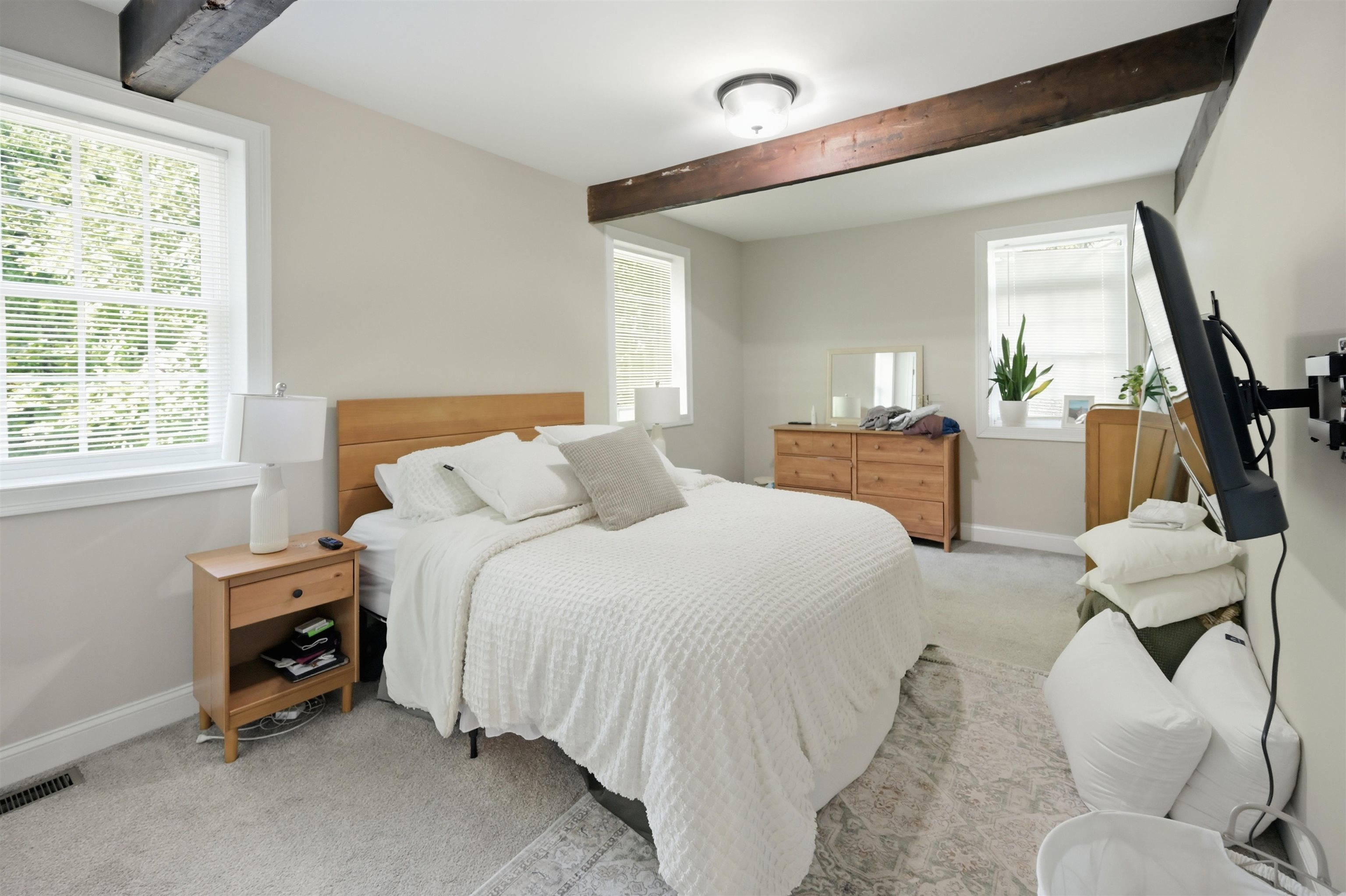 17 Thornton Street Property Photo 8