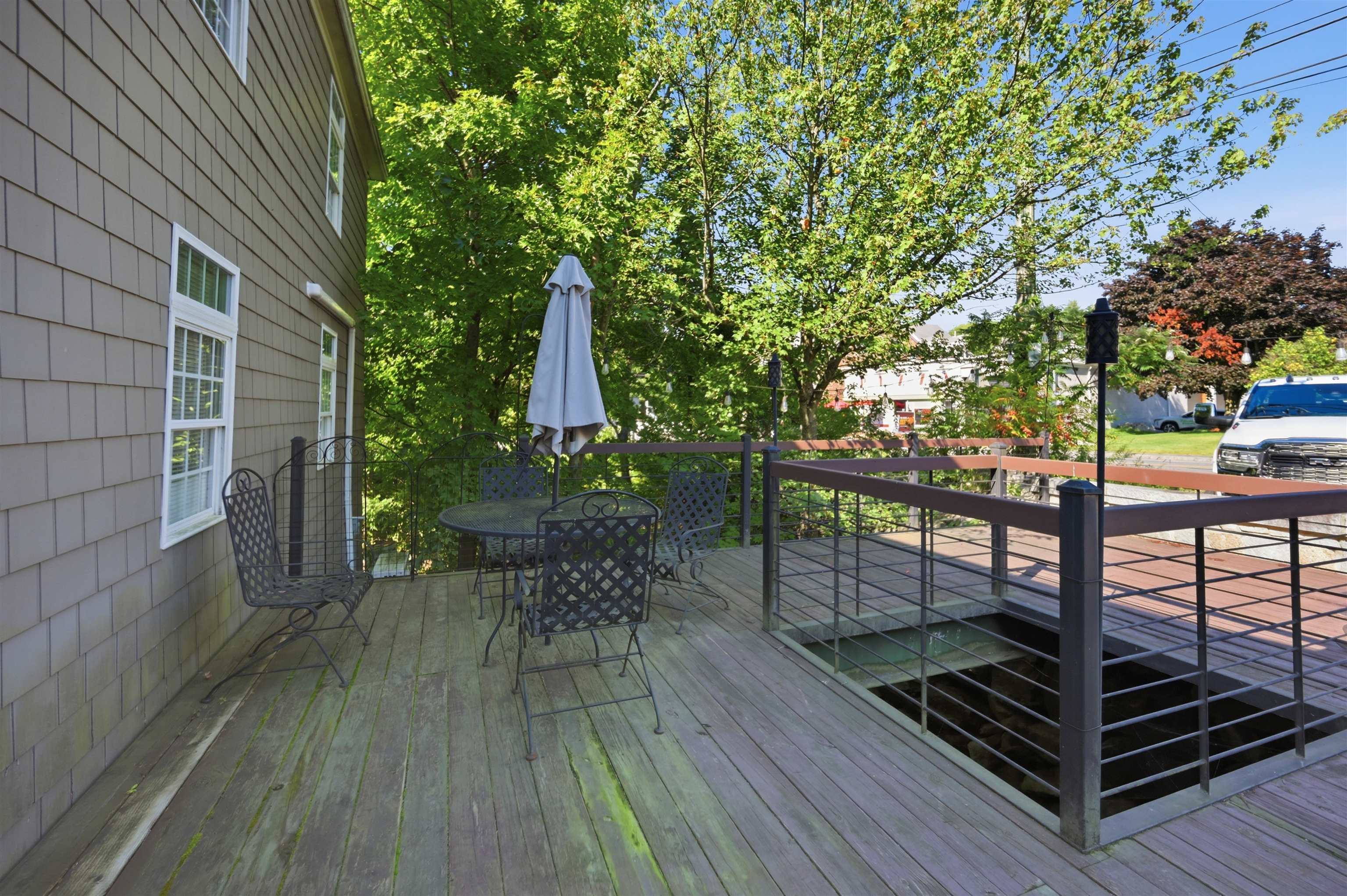 17 Thornton Street Property Photo 38