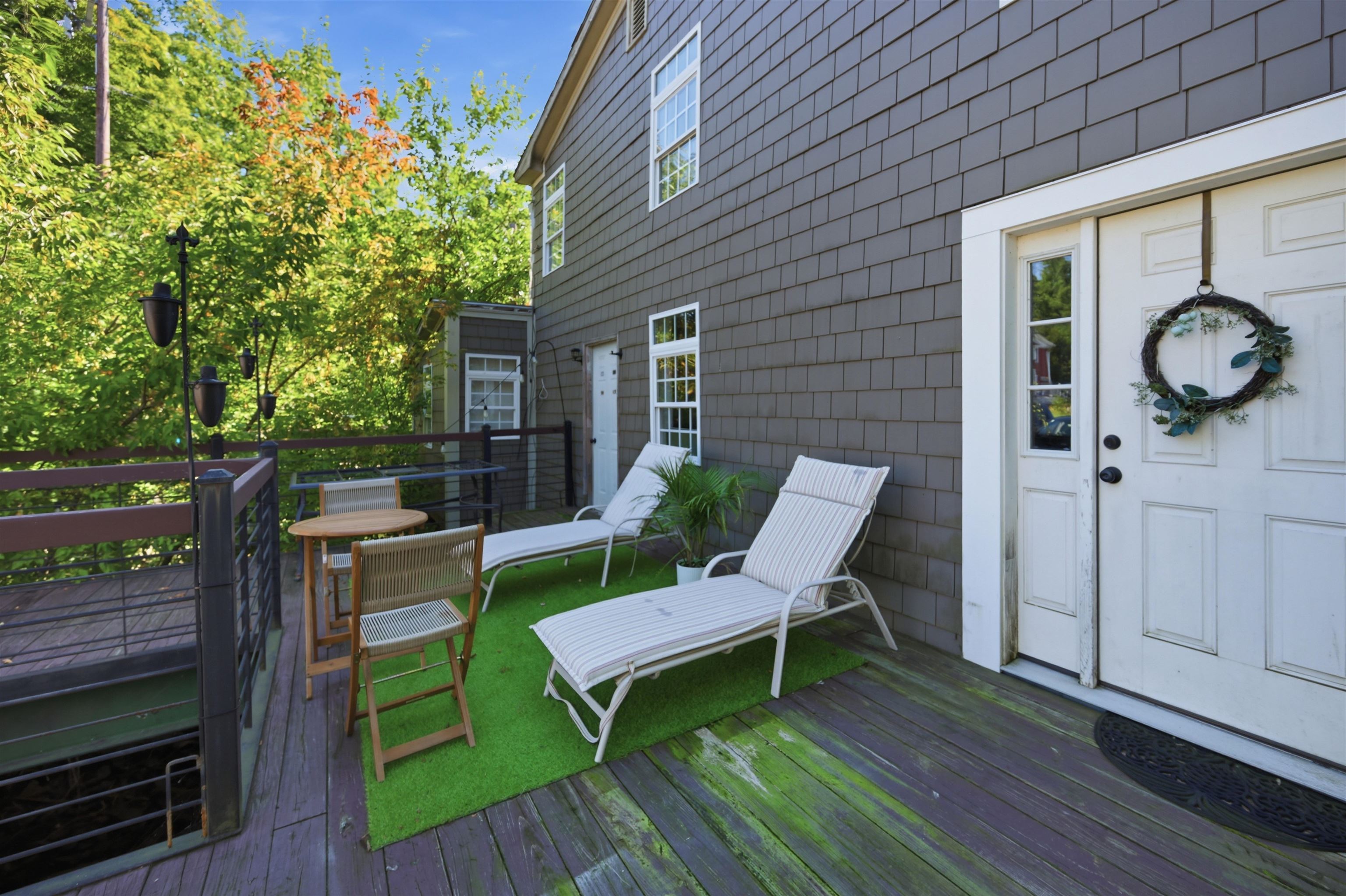 17 Thornton Street Property Photo 41