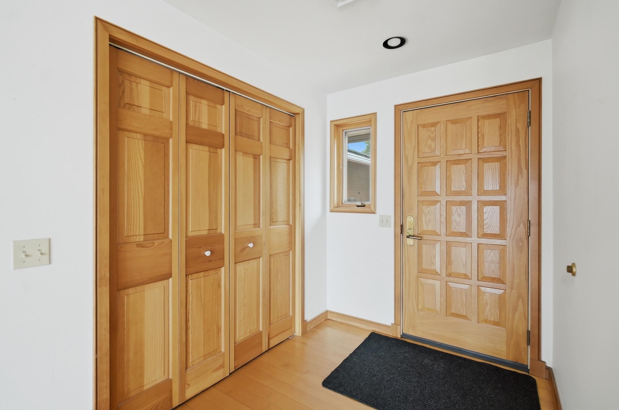 677 Hills Point Road Property Photo 11