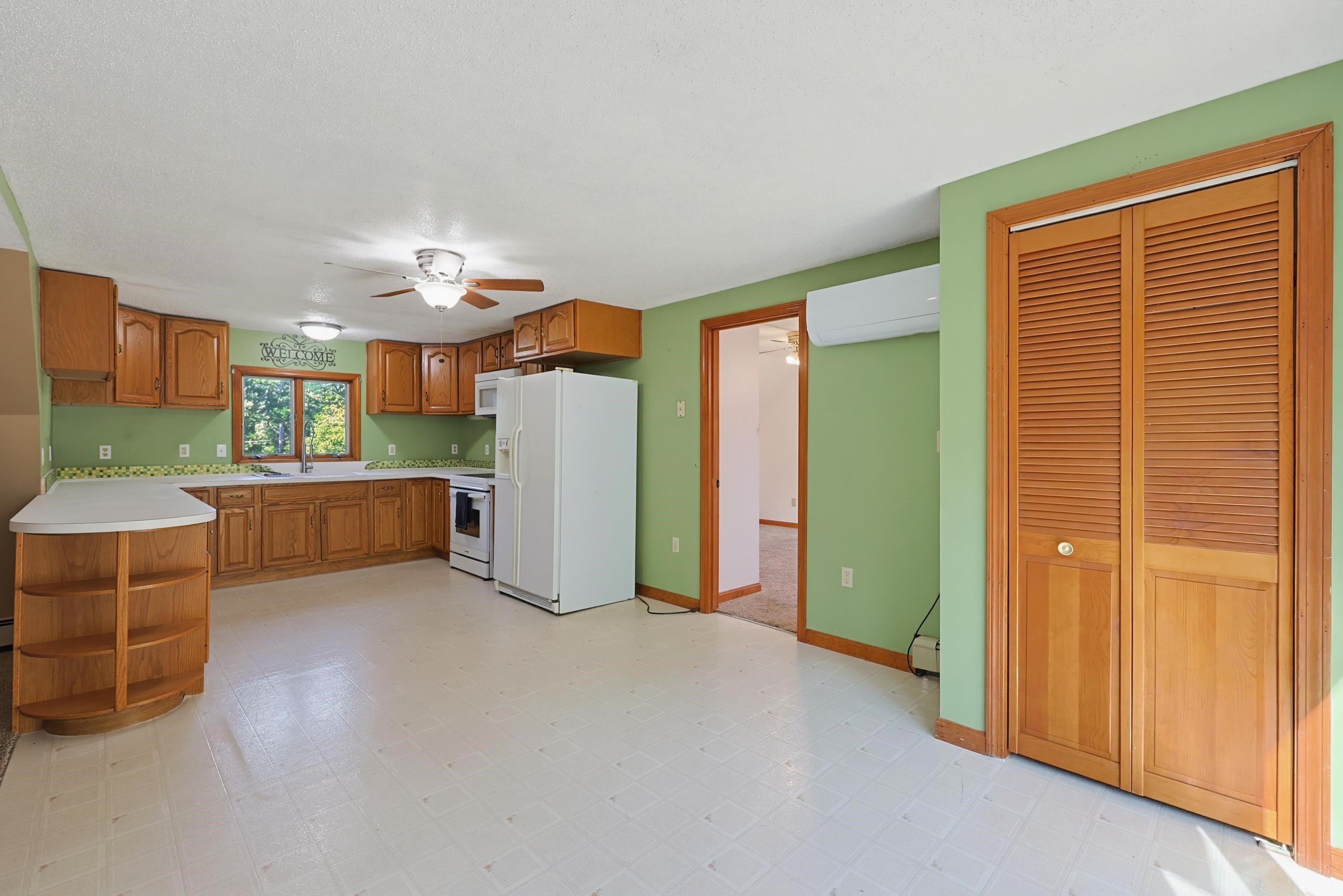 14 William Drive Property Photo 20