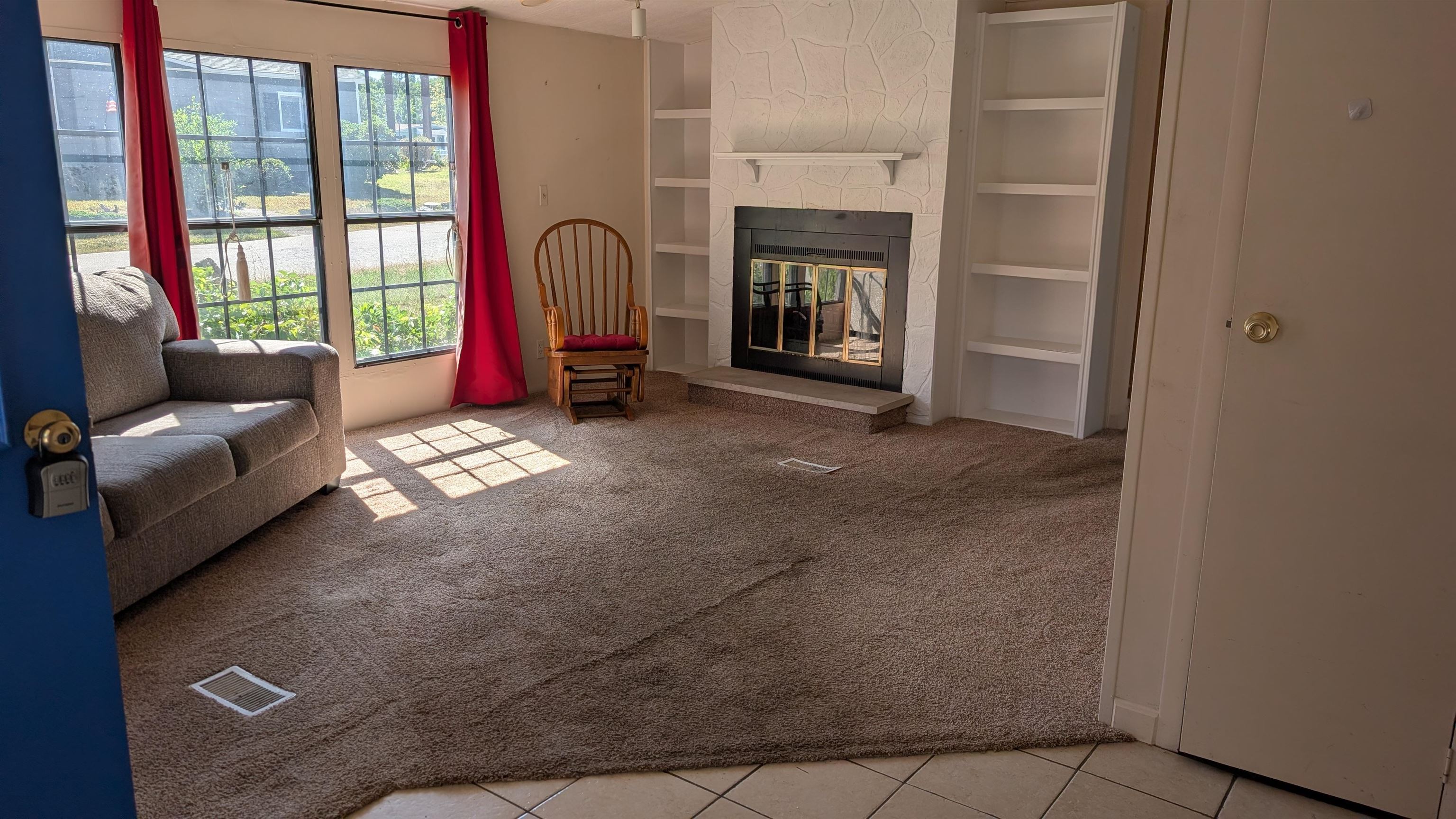 70 Rachael Circle Property Photo 4