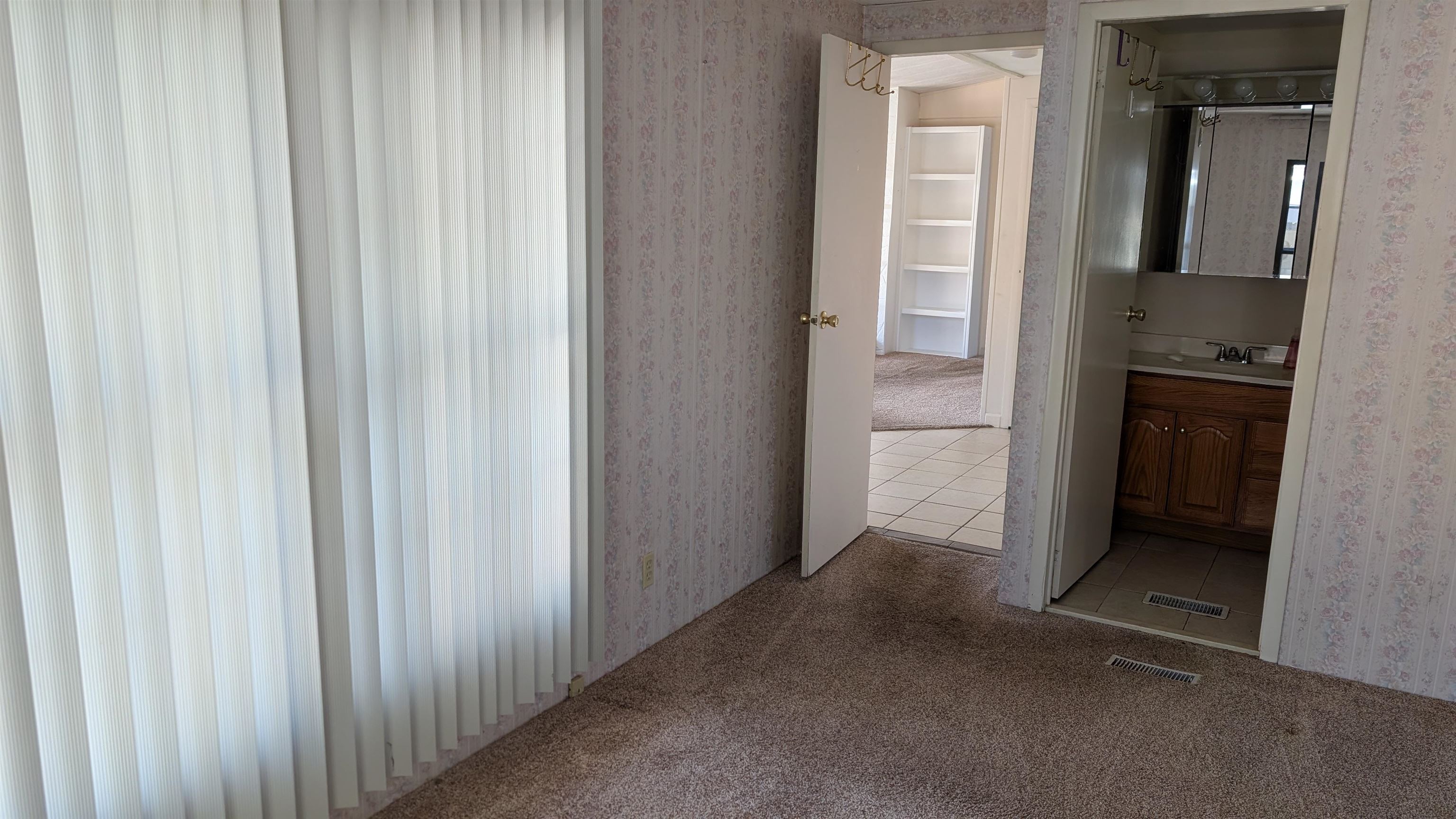 70 Rachael Circle Property Photo 18