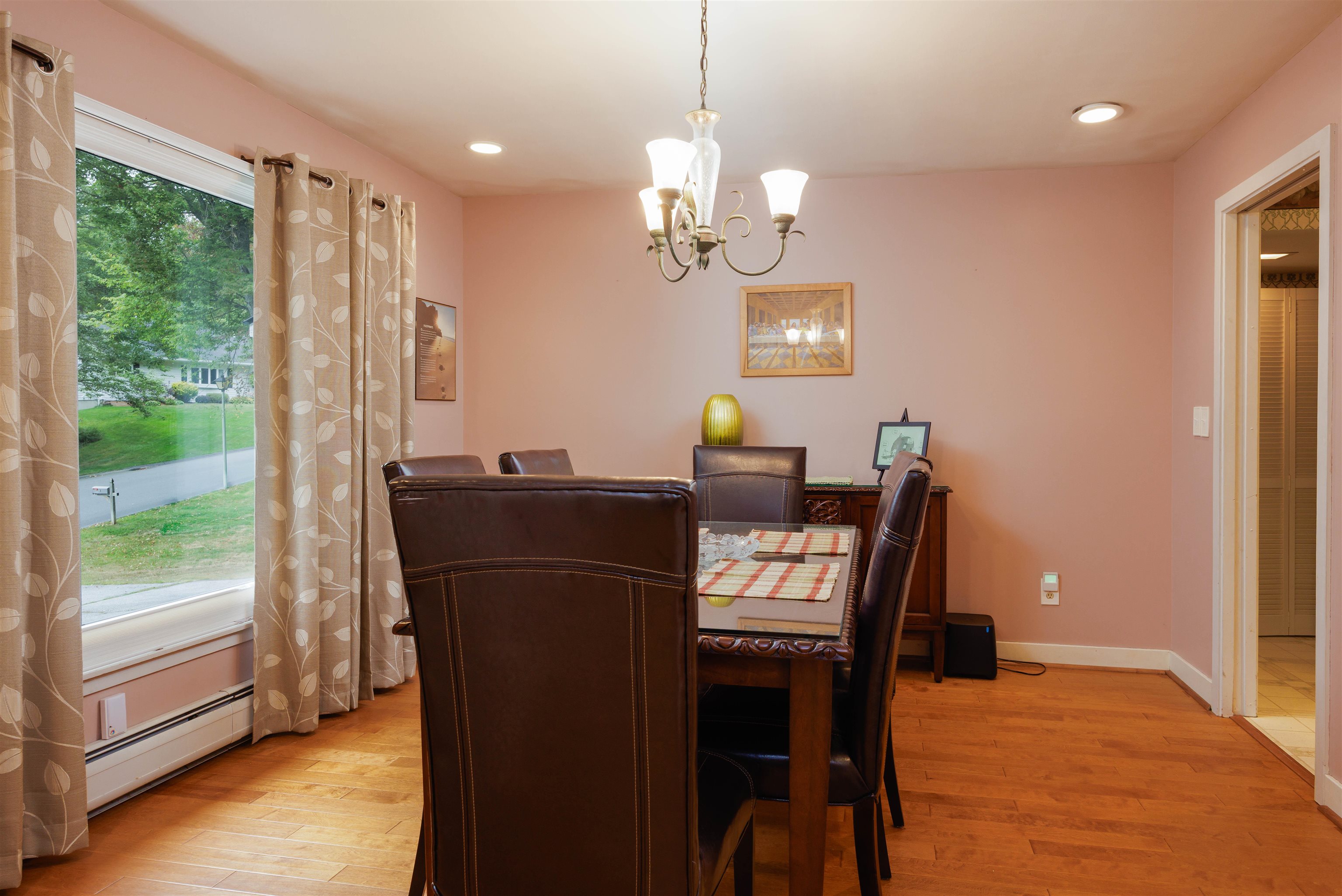 207 Westwood Drive Property Photo 11
