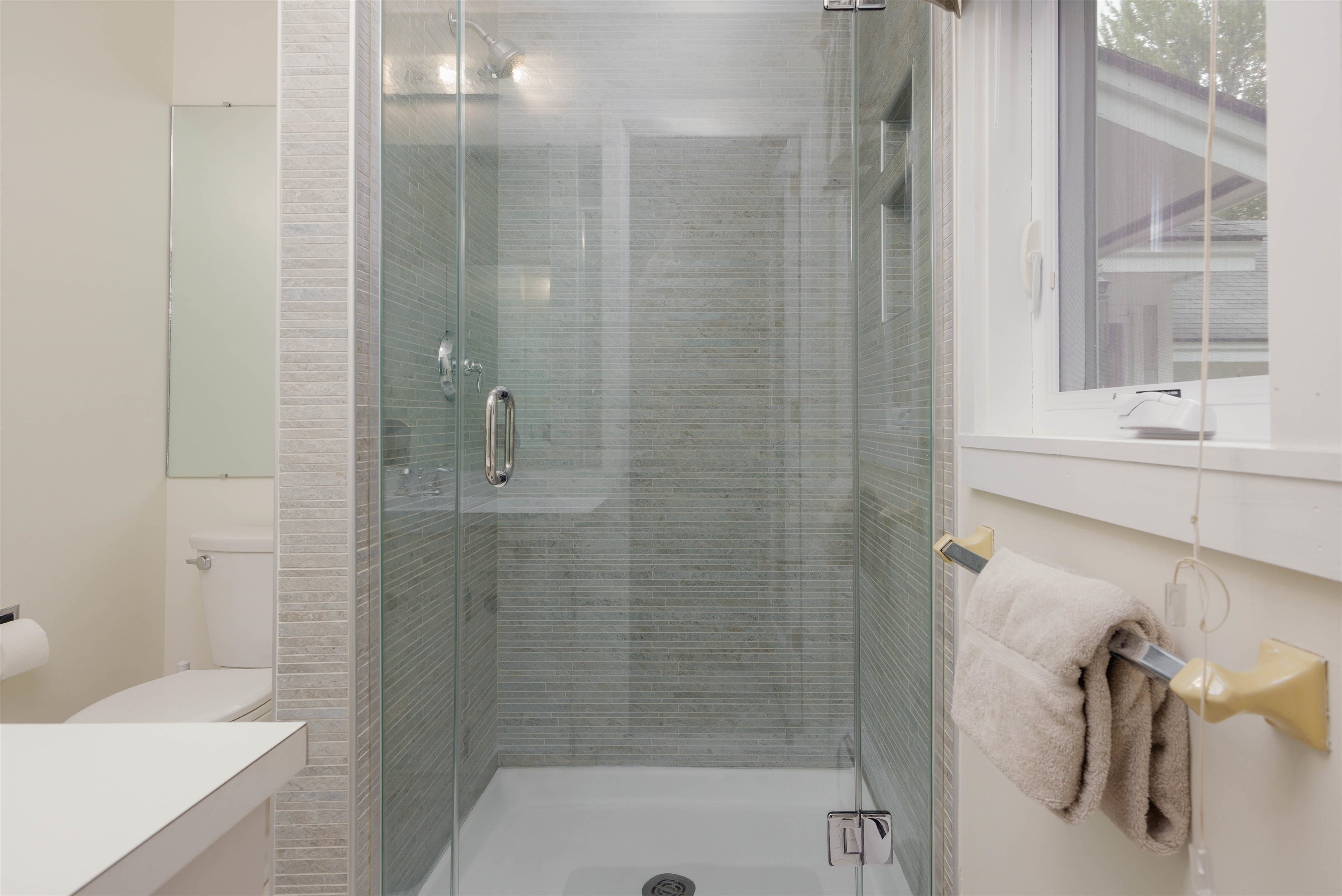 207 Westwood Drive Property Photo 19