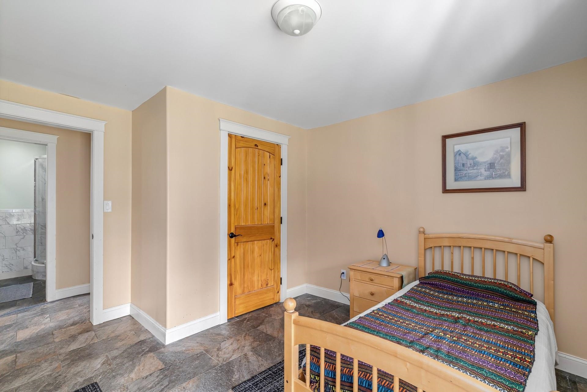 75 Carroll Meadow Lane Property Photo 12