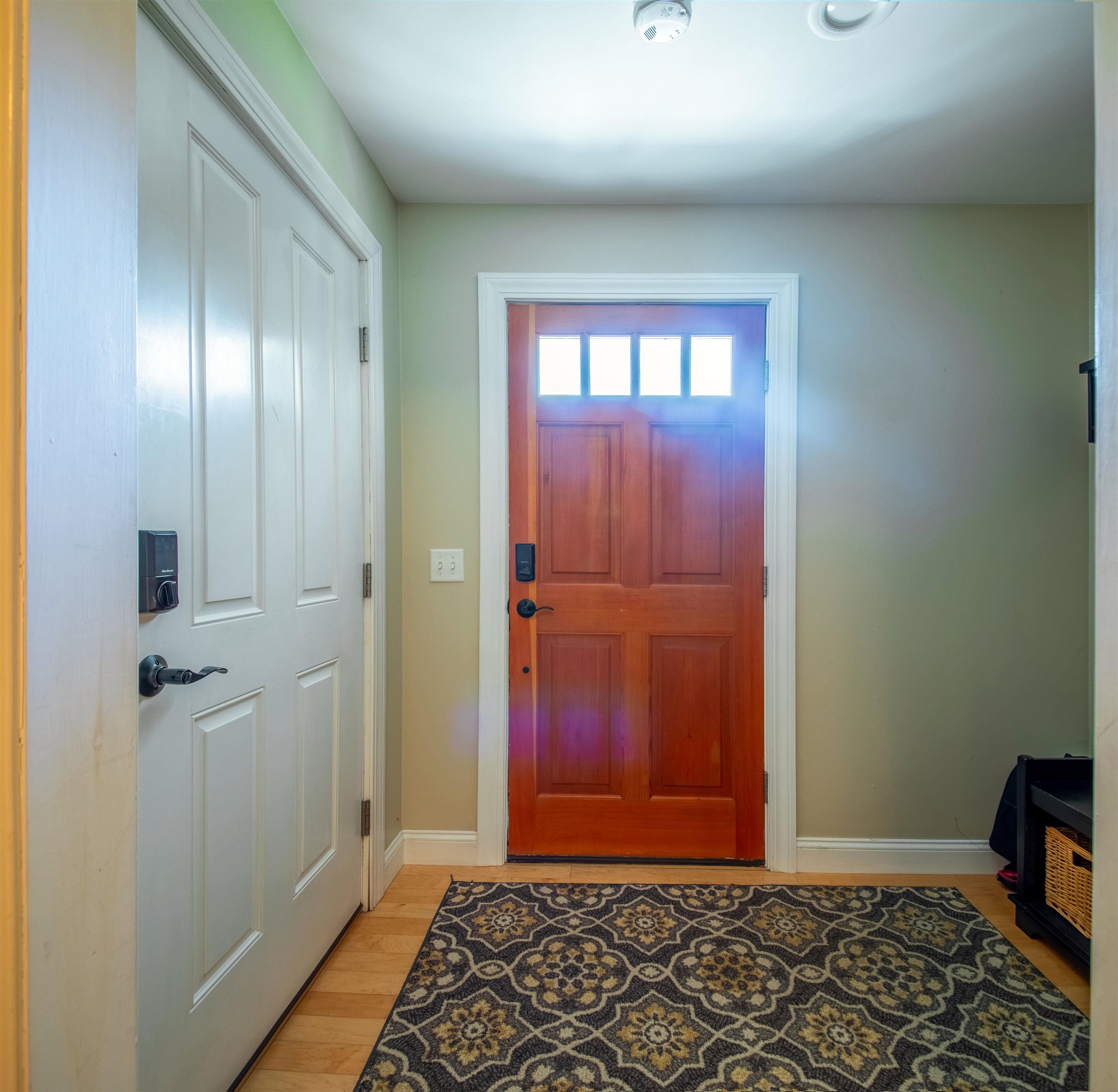 68 Antler Loop Property Photo 5