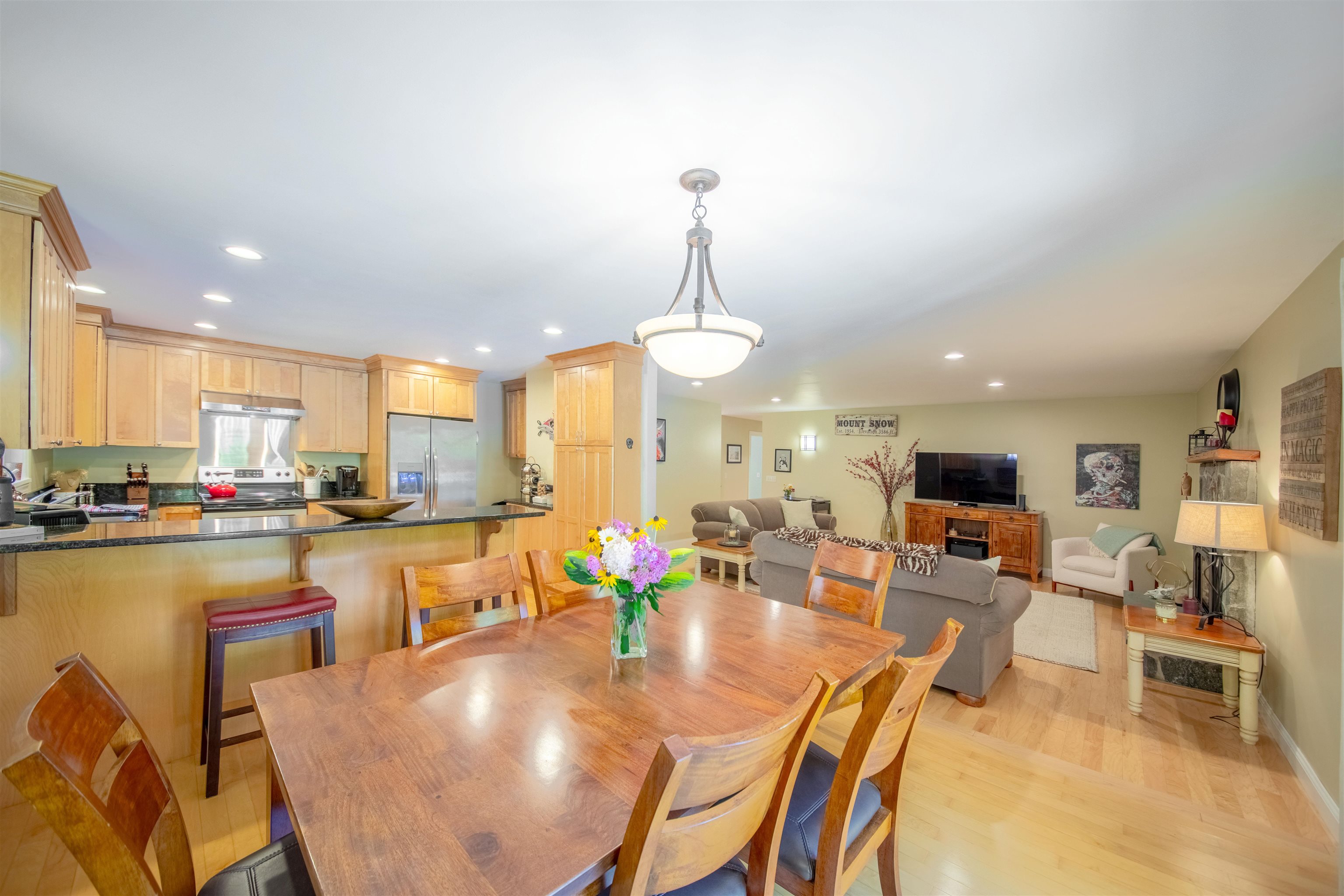 68 Antler Loop Property Photo 10