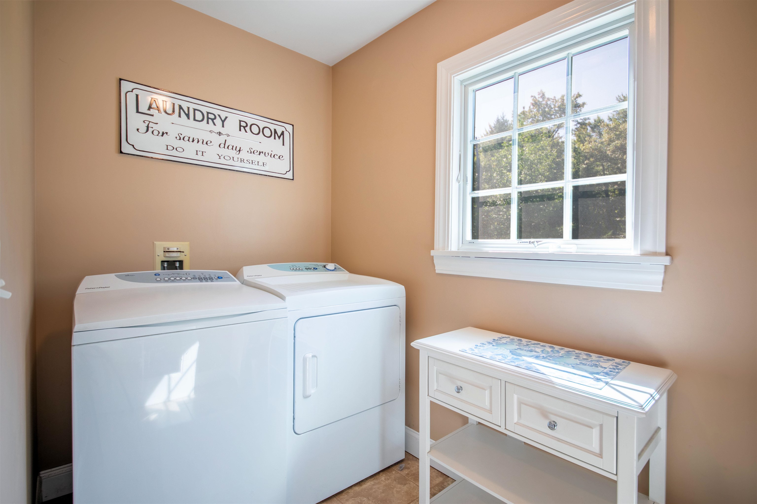 68 Antler Loop Property Photo 14