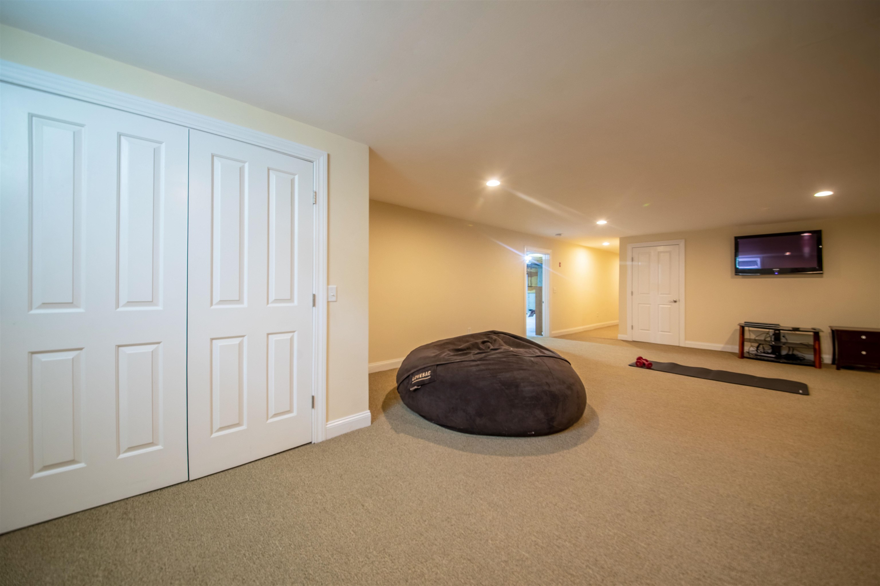 68 Antler Loop Property Photo 22