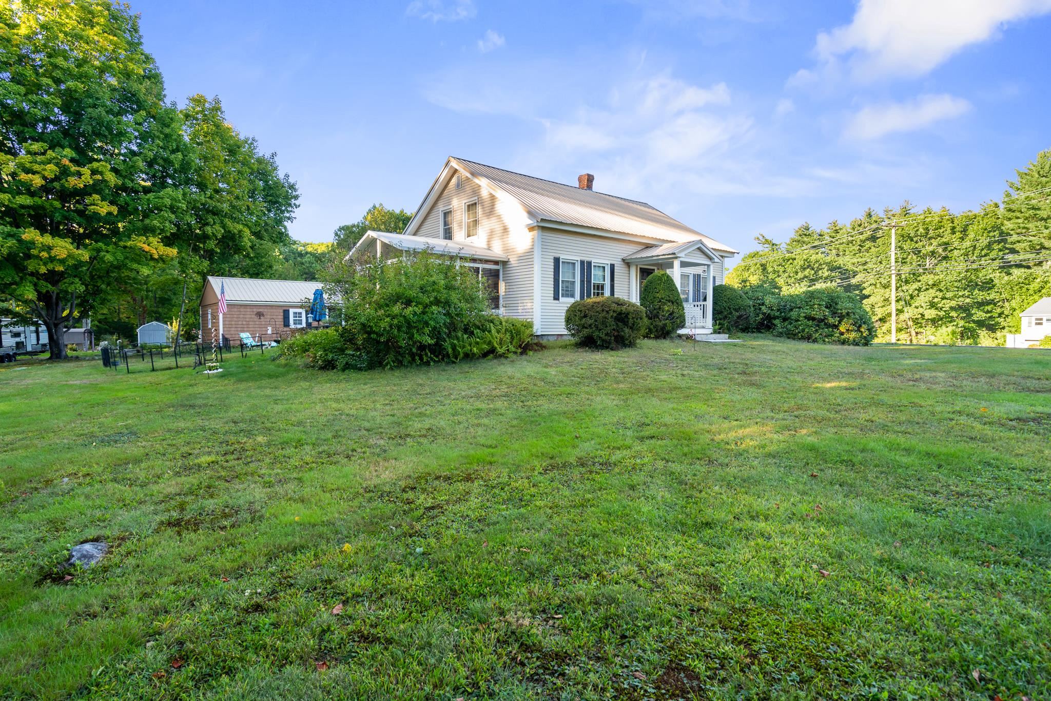 48 Bow Center Road Property Photo 37
