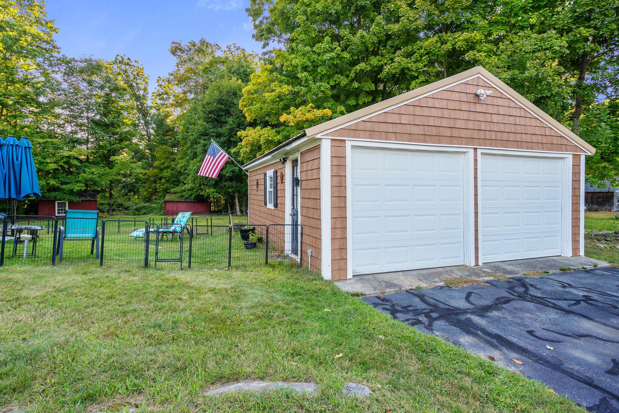 48 Bow Center Road Property Photo 38