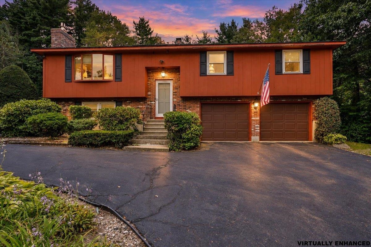 25 Bicentennial Drive Property Photo 1