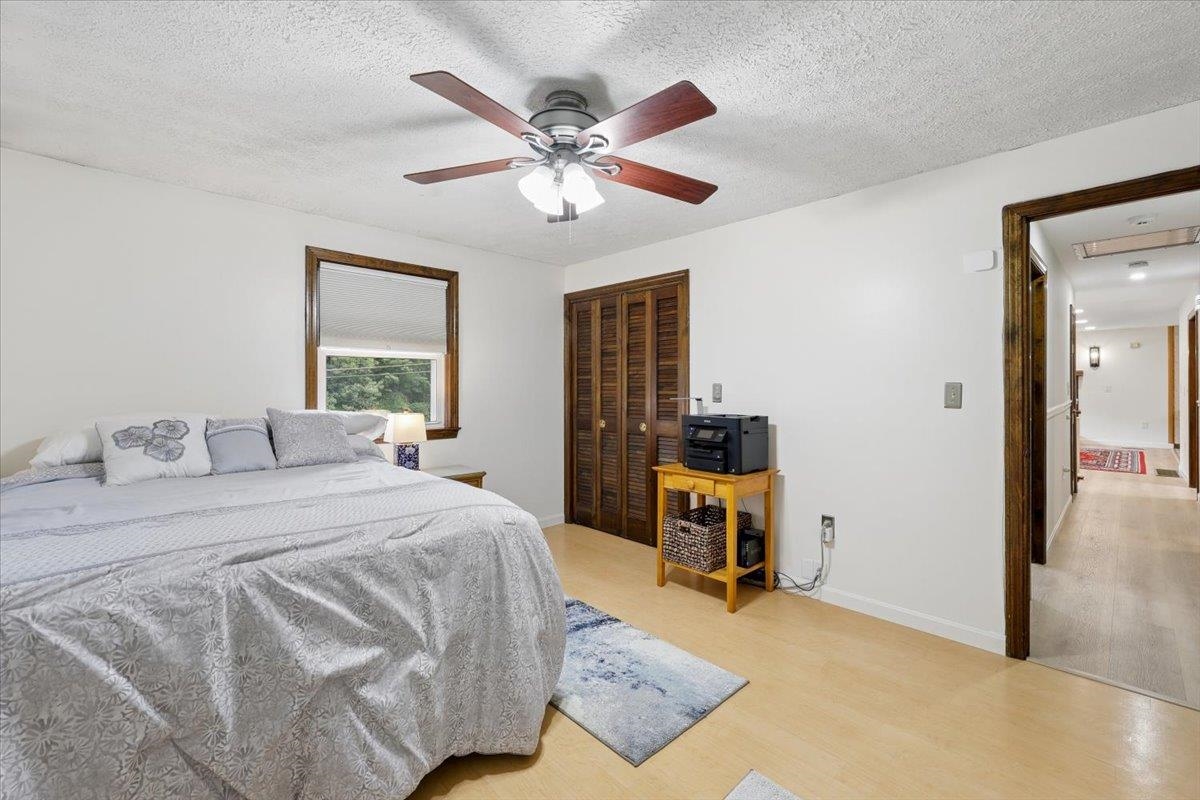 25 Bicentennial Drive Property Photo 23