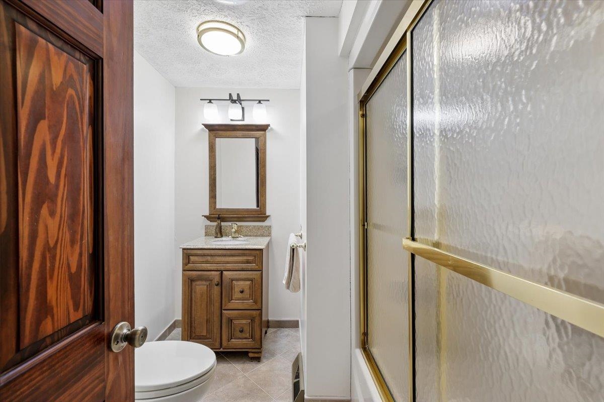 25 Bicentennial Drive Property Photo 25