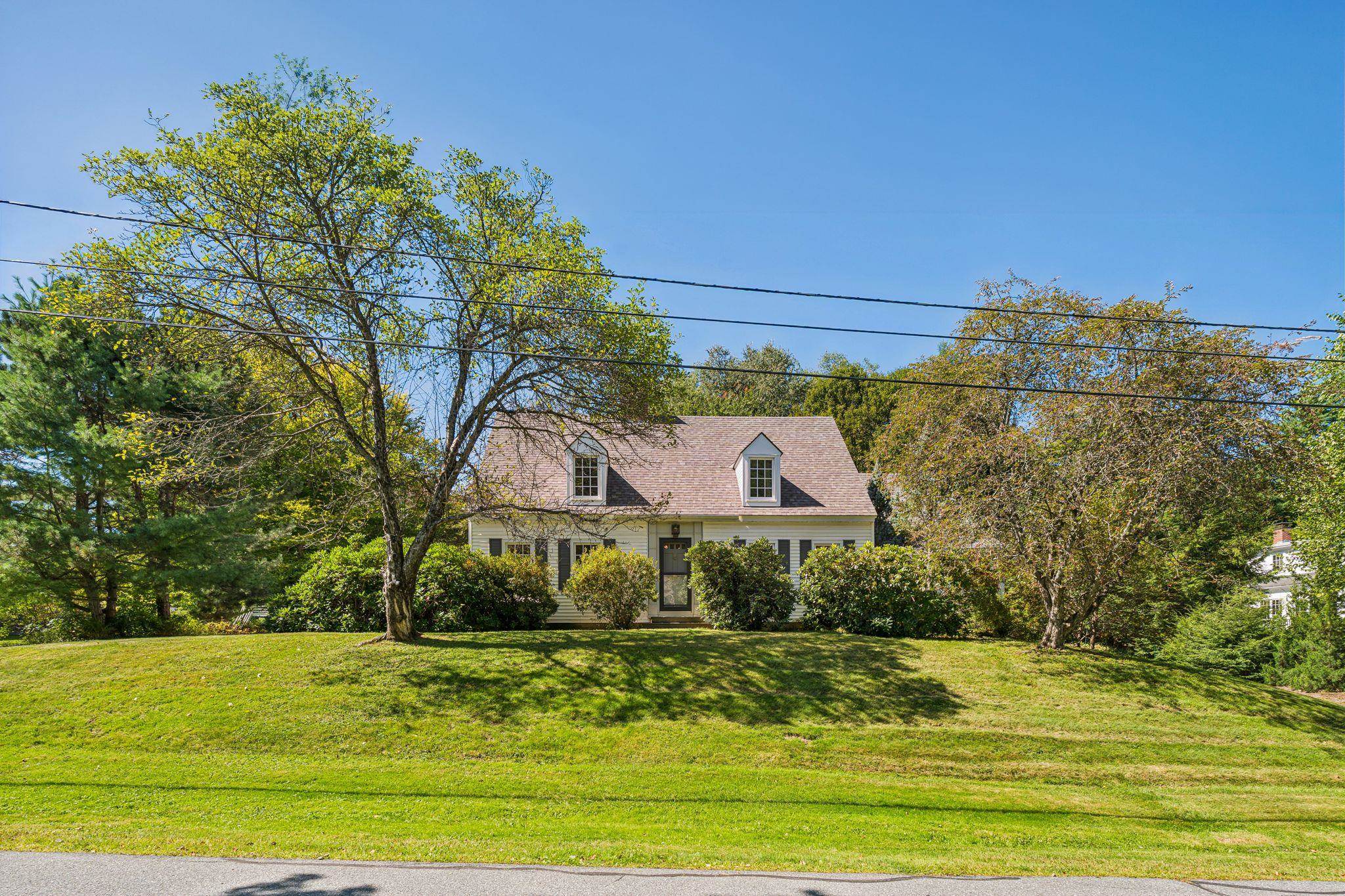 7 Conant Road Property Photo 4