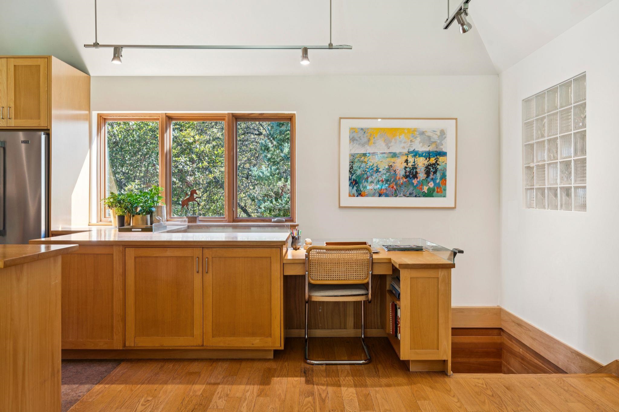 7 Conant Road Property Photo 15