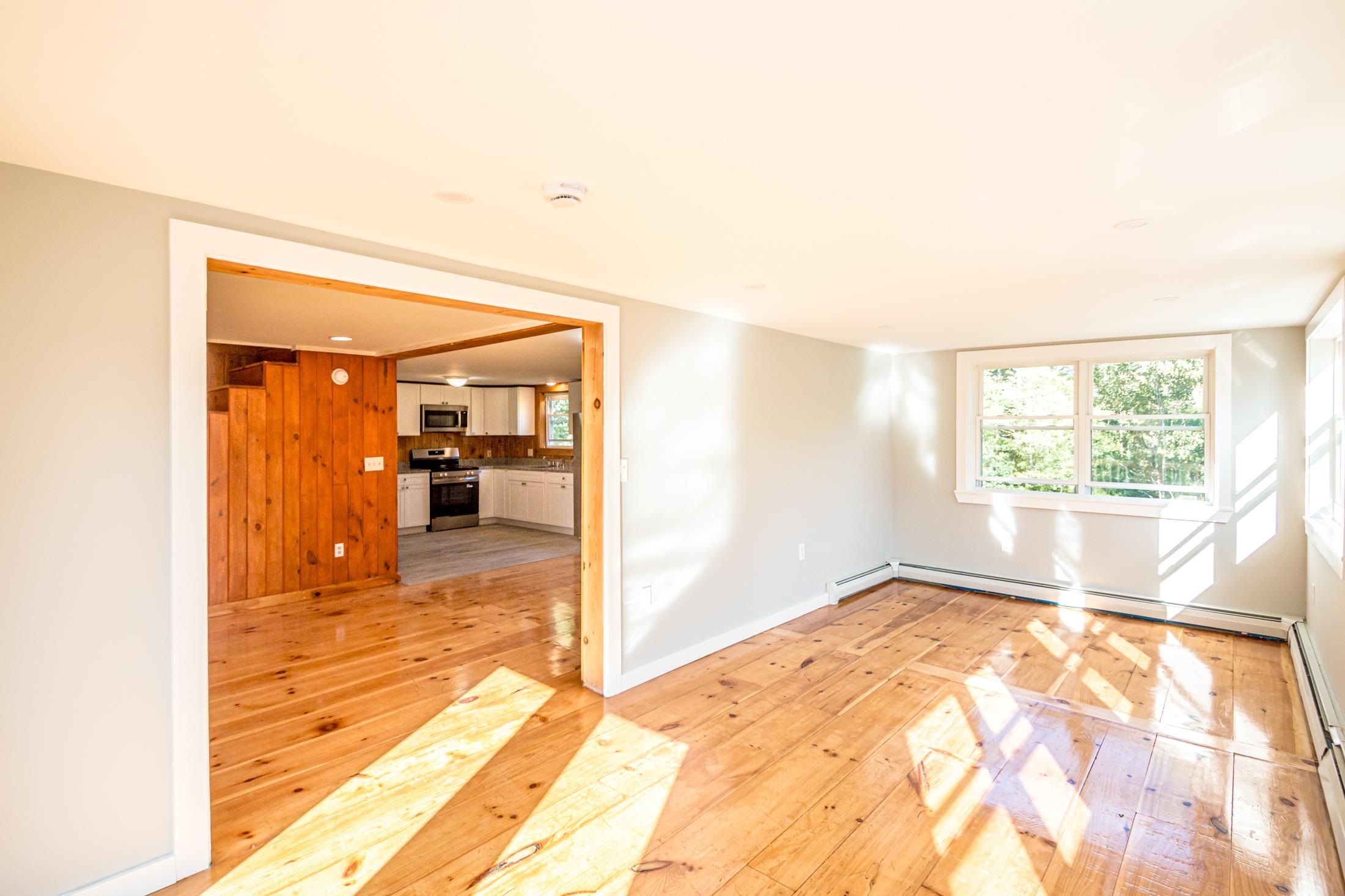 8 Eliot Drive Property Photo 16